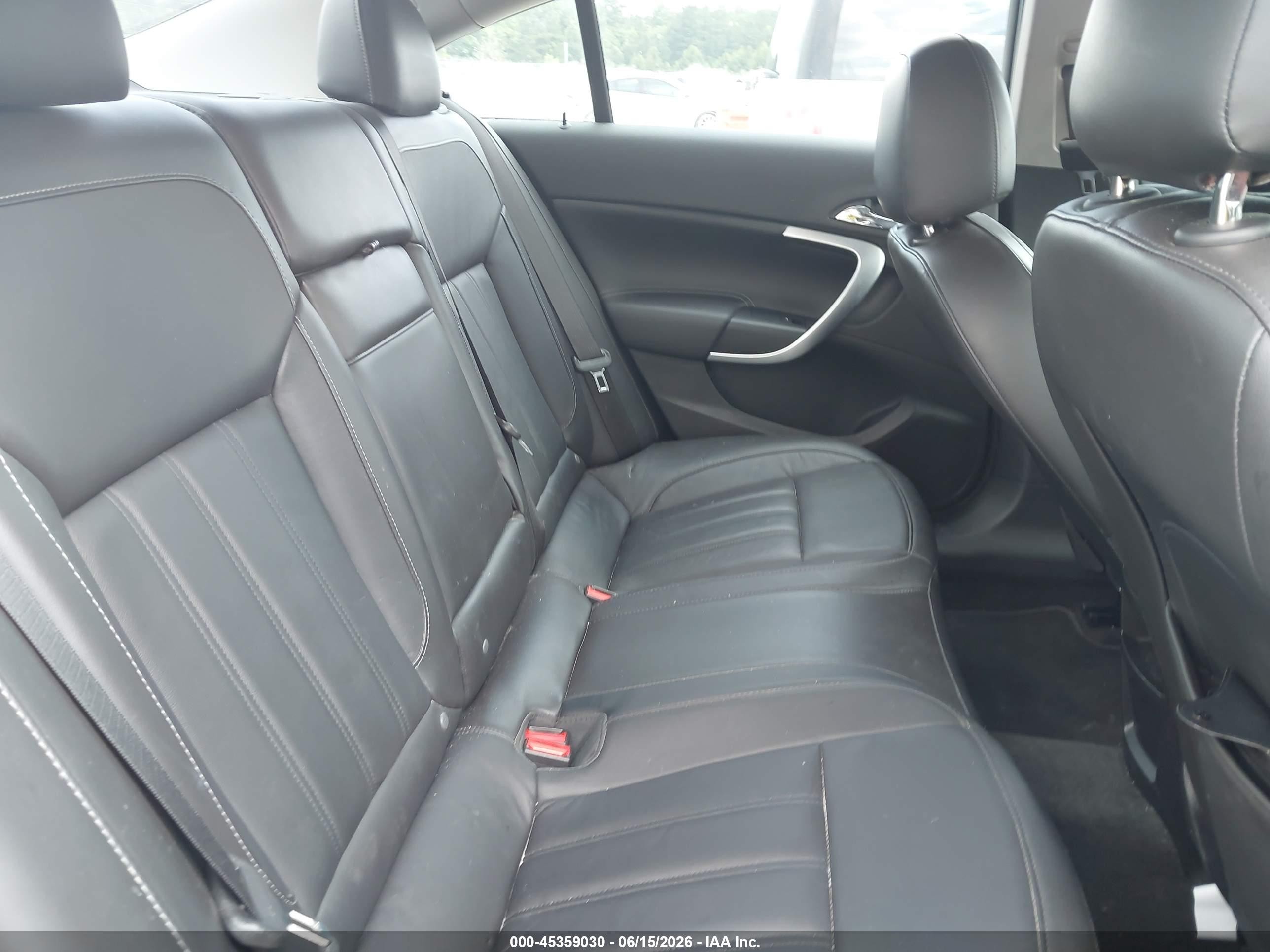 2014 Buick Regal Turbo Burgundy vin: 2G4GK5EX4E9225316