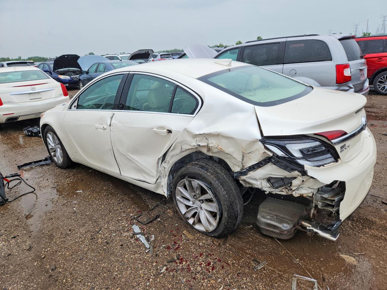 2015 Buick Regal White vin: 2G4GK5EX4F9197731