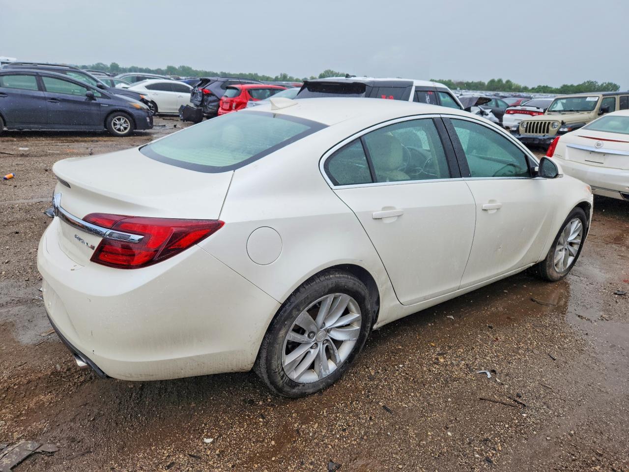 2015 Buick Regal White vin: 2G4GK5EX4F9197731