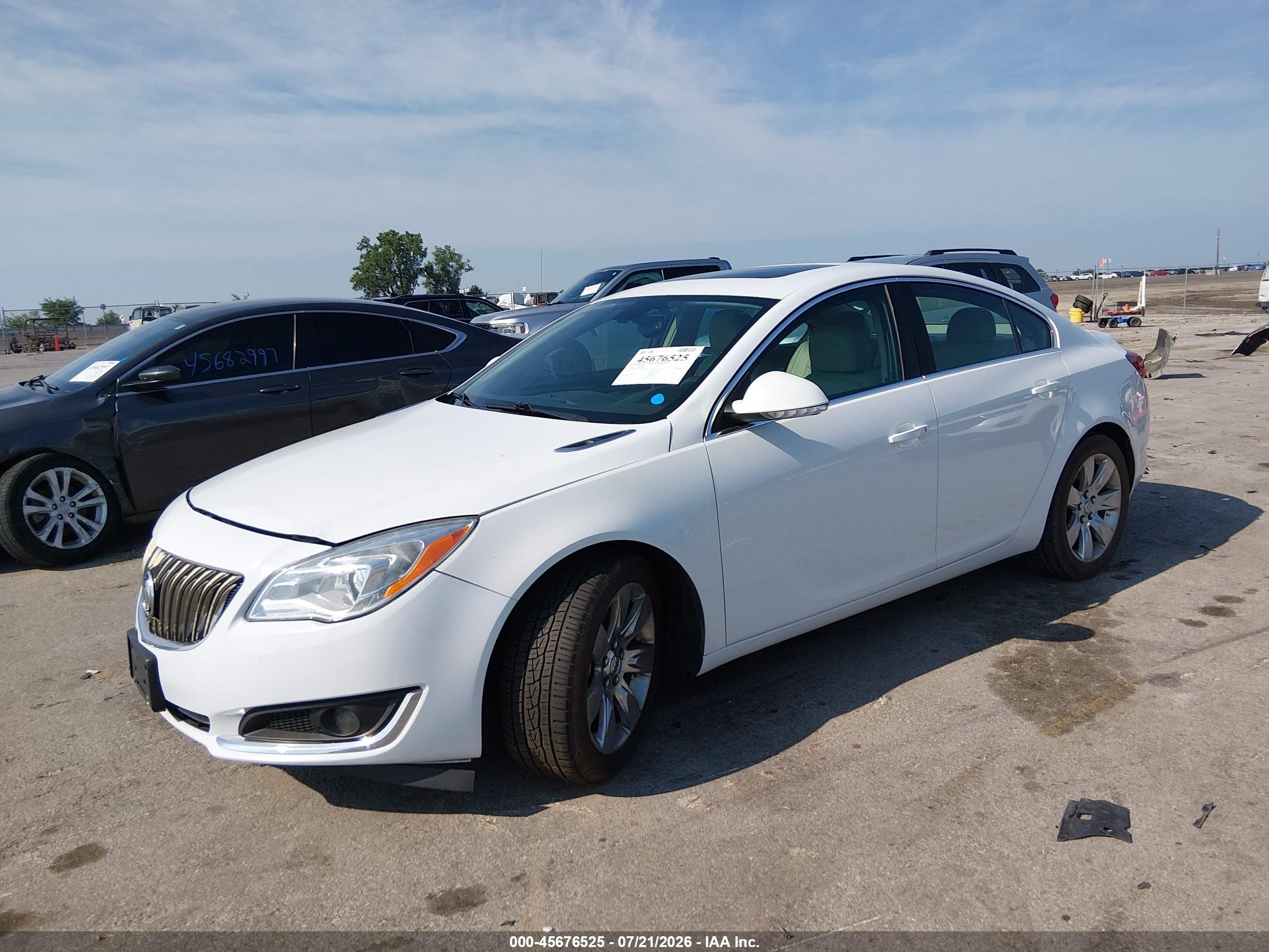 2015 Buick Regal Turbo White vin: 2G4GK5EX4F9282486