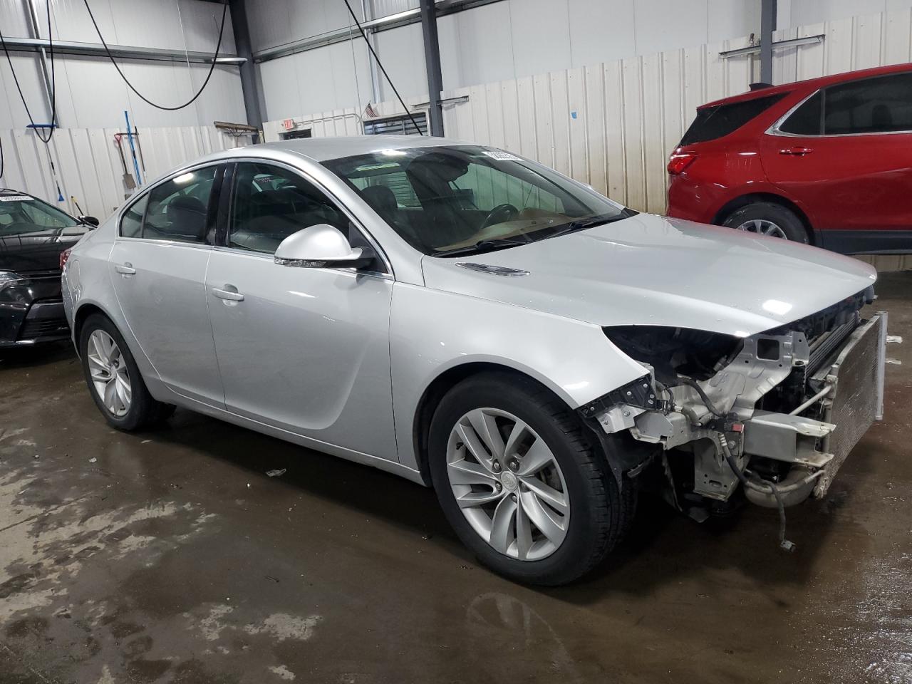 2016 Buick Regal  Silver vin: 2G4GK5EX4G9153262
