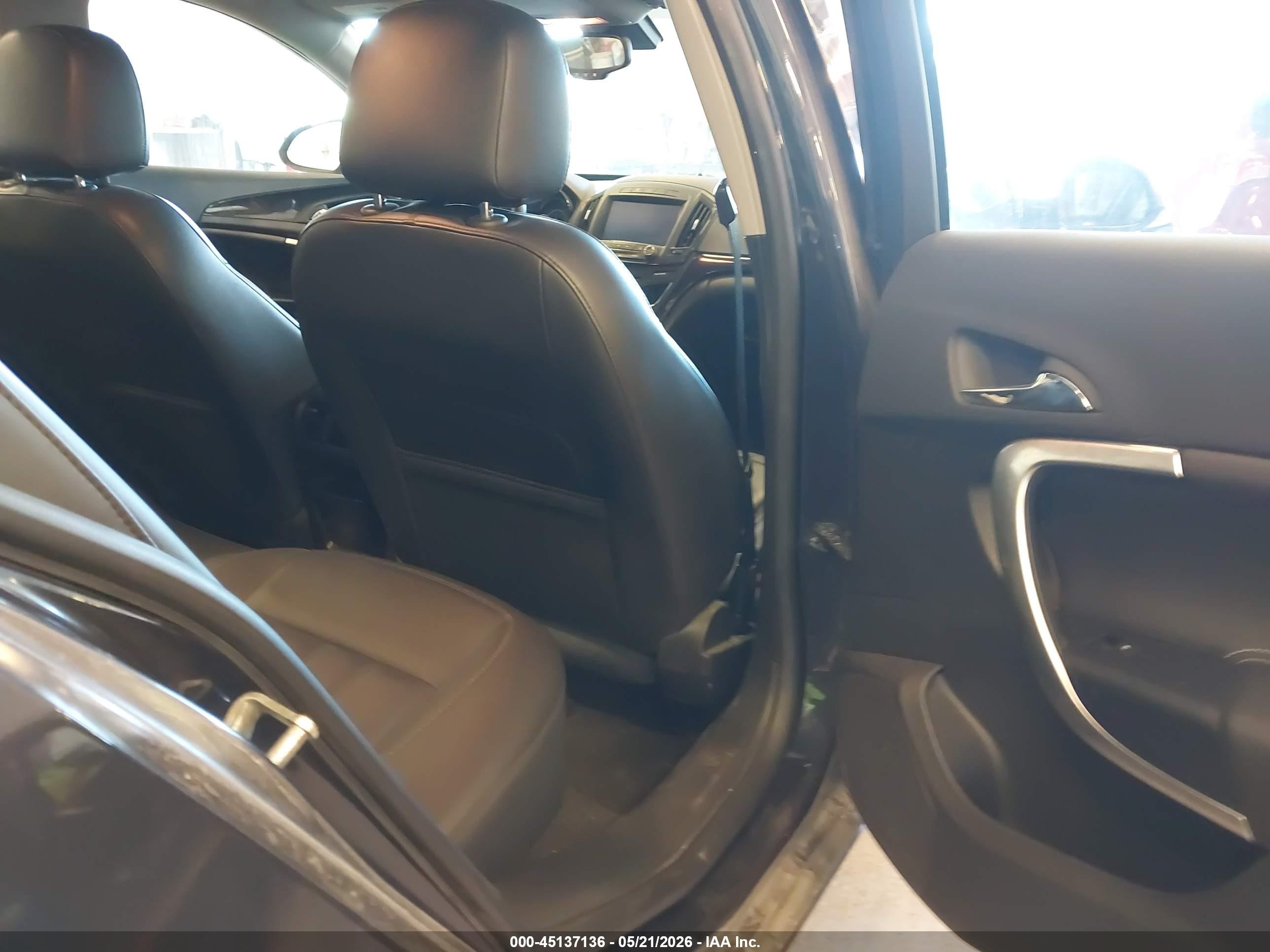 2014 Buick Regal Turbo Dark Blue vin: 2G4GK5EX5E9325229