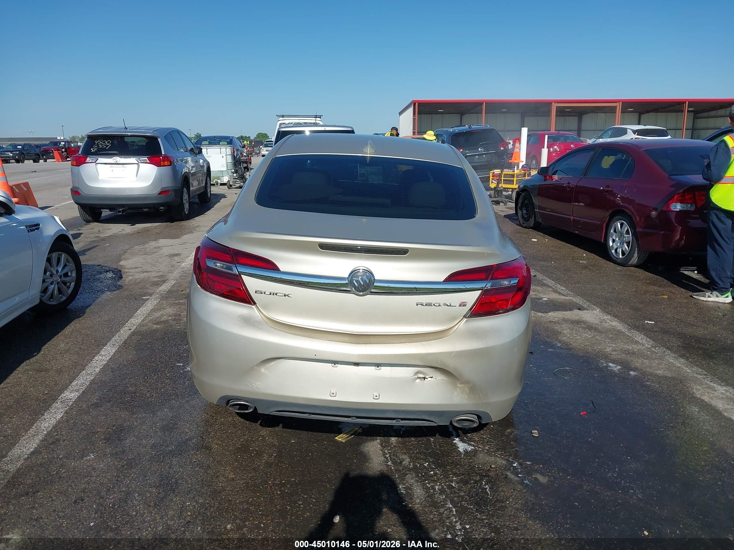 2015 Buick Regal Turbo Gold vin: 2G4GK5EX5F9123461