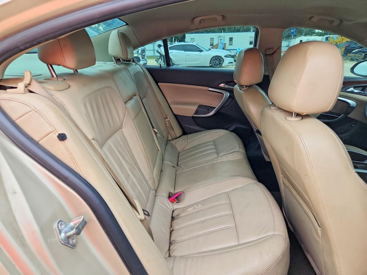 2015 Buick Regal Gold vin: 2G4GK5EX5F9136260