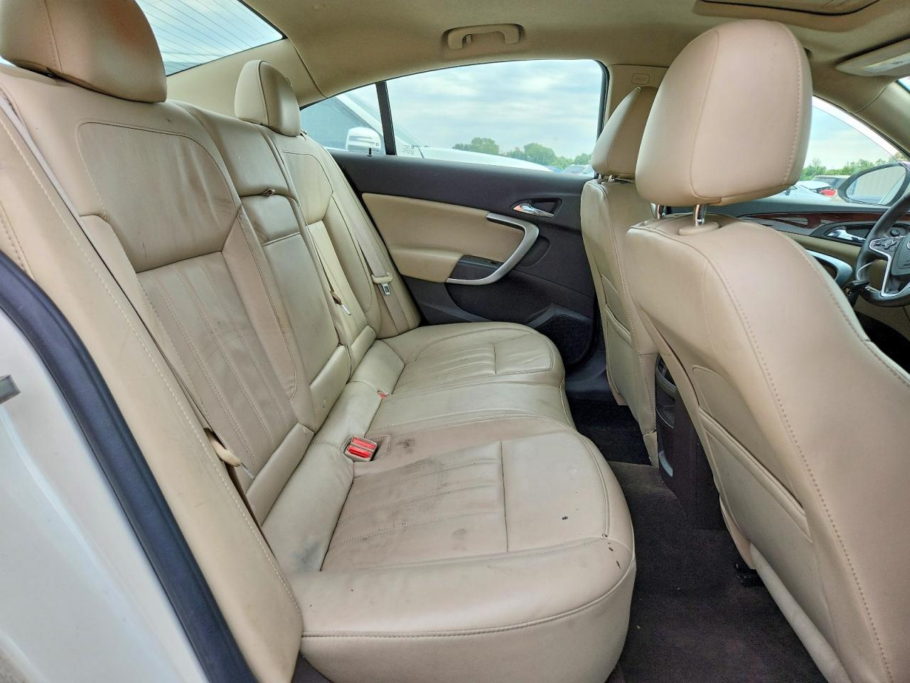 2015 Buick Regal Белый vin: 2G4GK5EX5F9243549