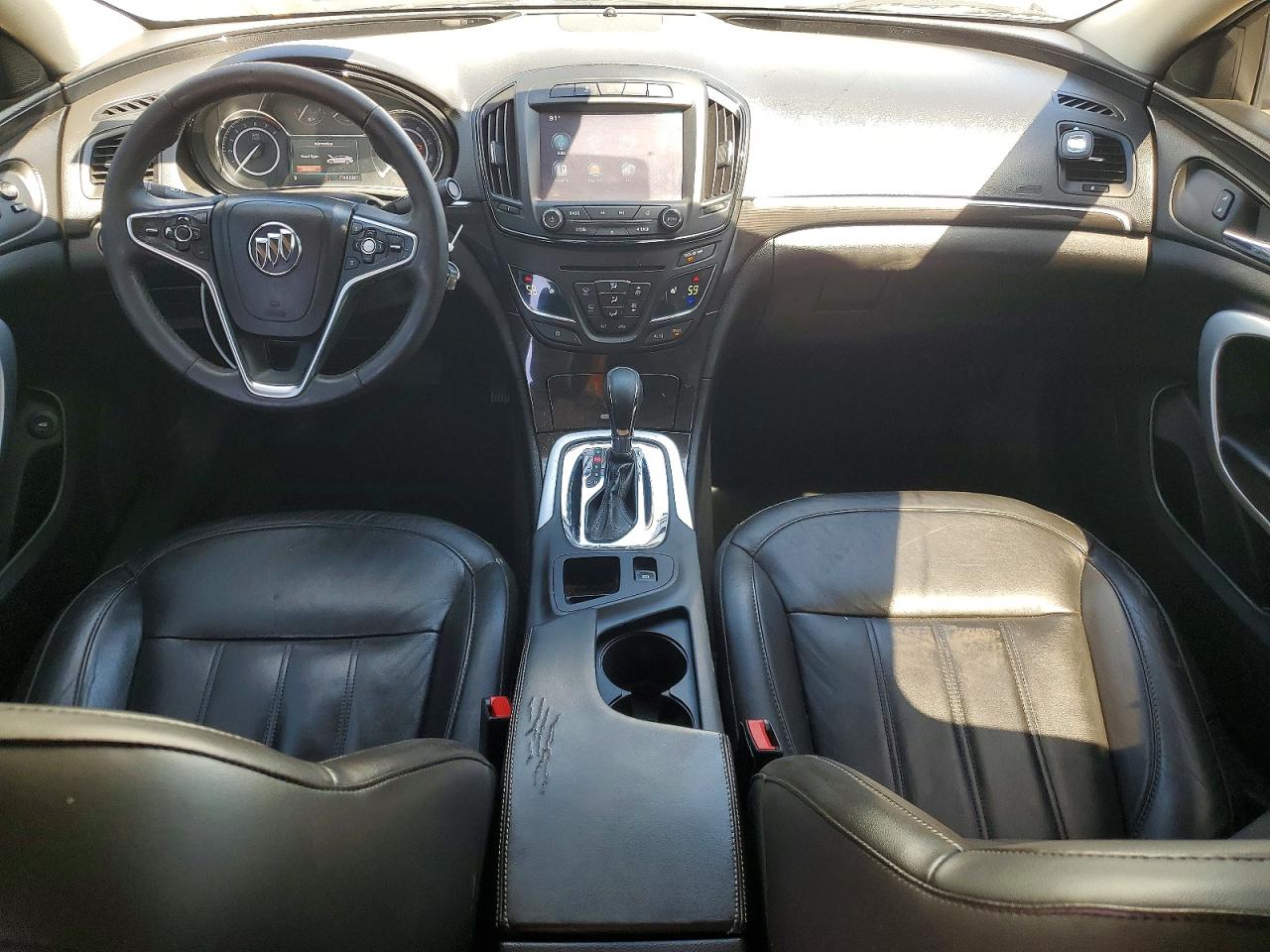 2015 Buick Regal White vin: 2G4GK5EX5F9260318