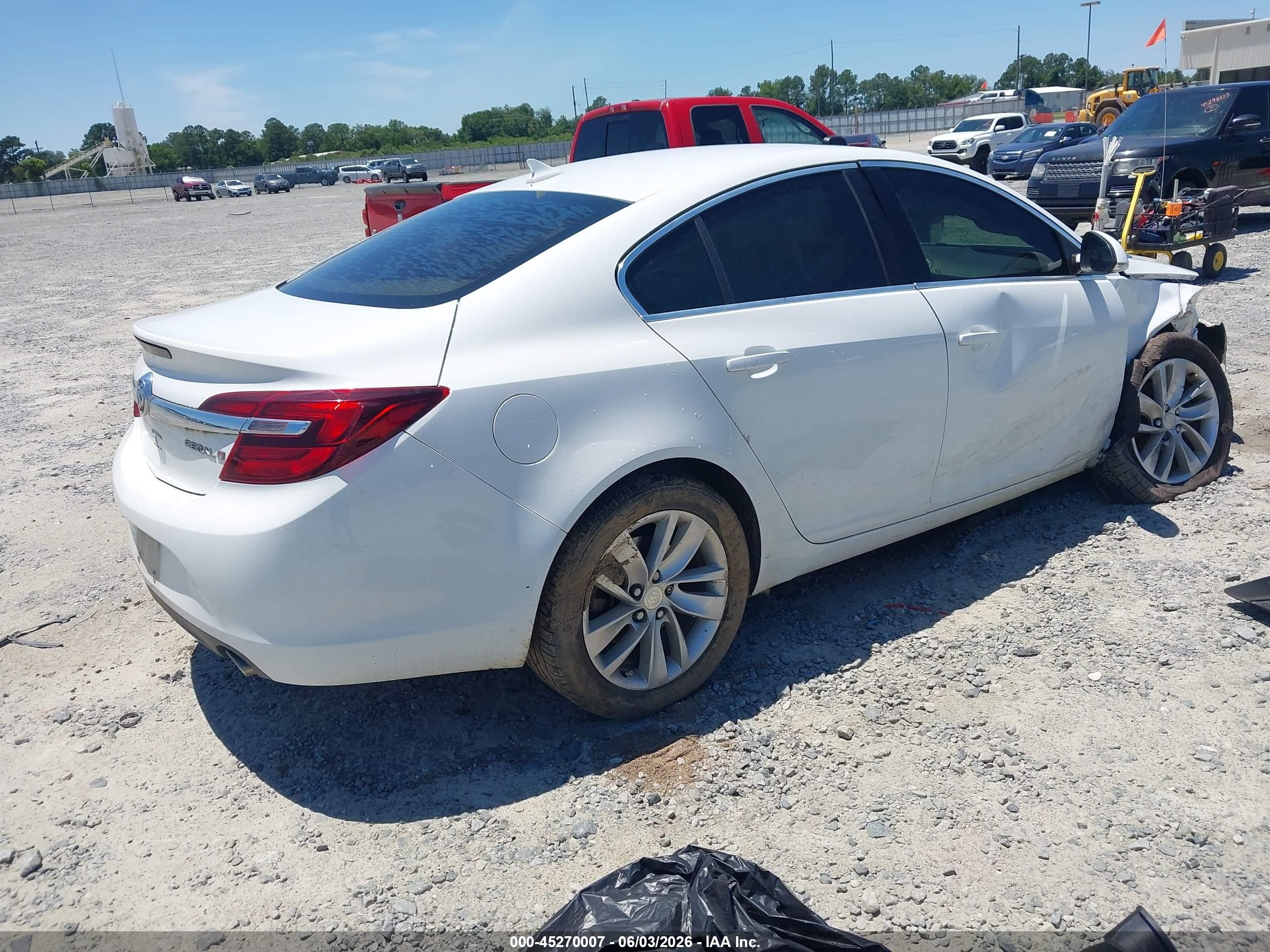 2014 Buick Regal Turbo White vin: 2G4GK5EX7E9268046