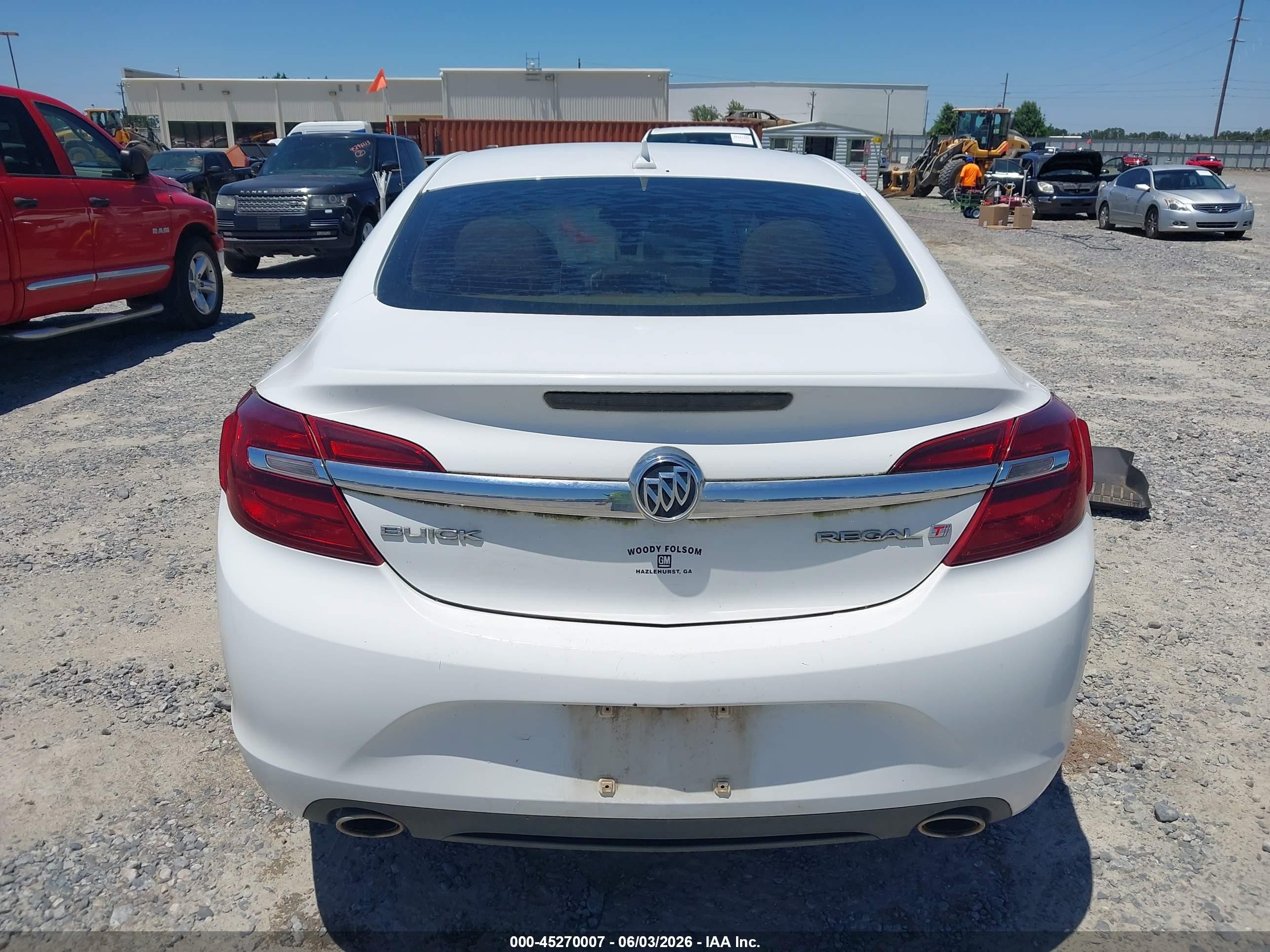 2014 Buick Regal Turbo White vin: 2G4GK5EX7E9268046