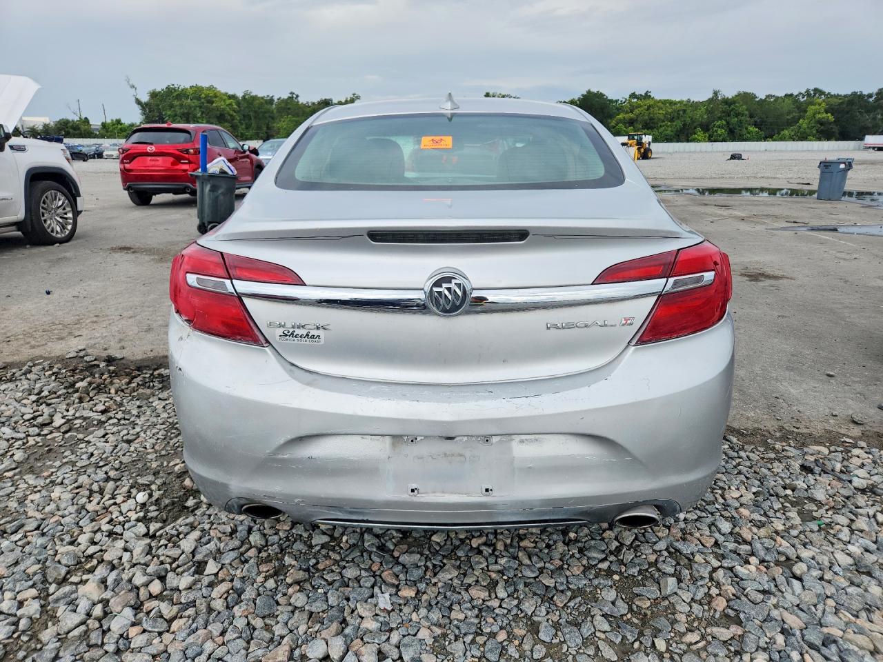 2015 Buick Regal Silver vin: 2G4GK5EX7F9267870