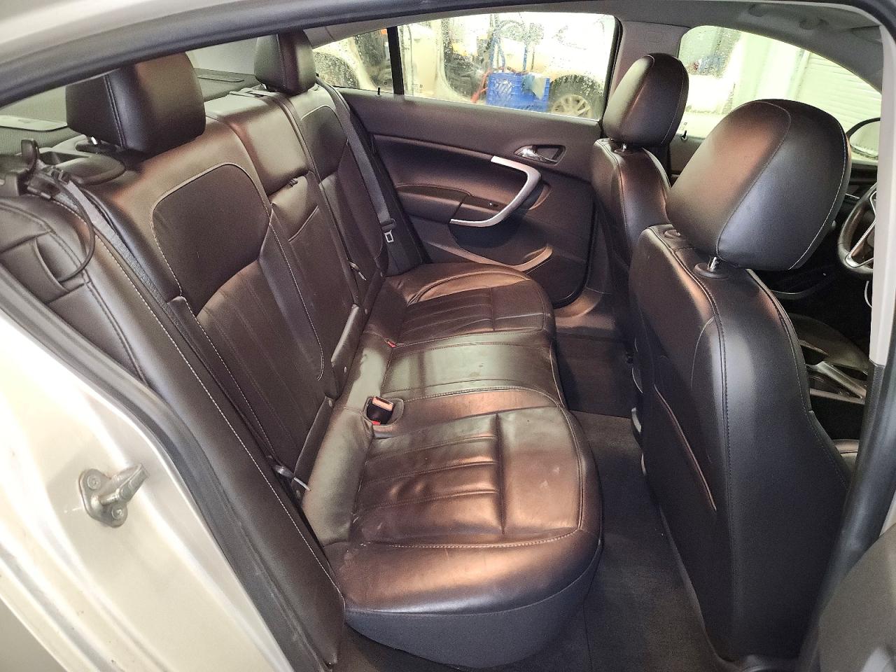 2014 Buick Regal Gold vin: 2G4GK5EX8E9237758