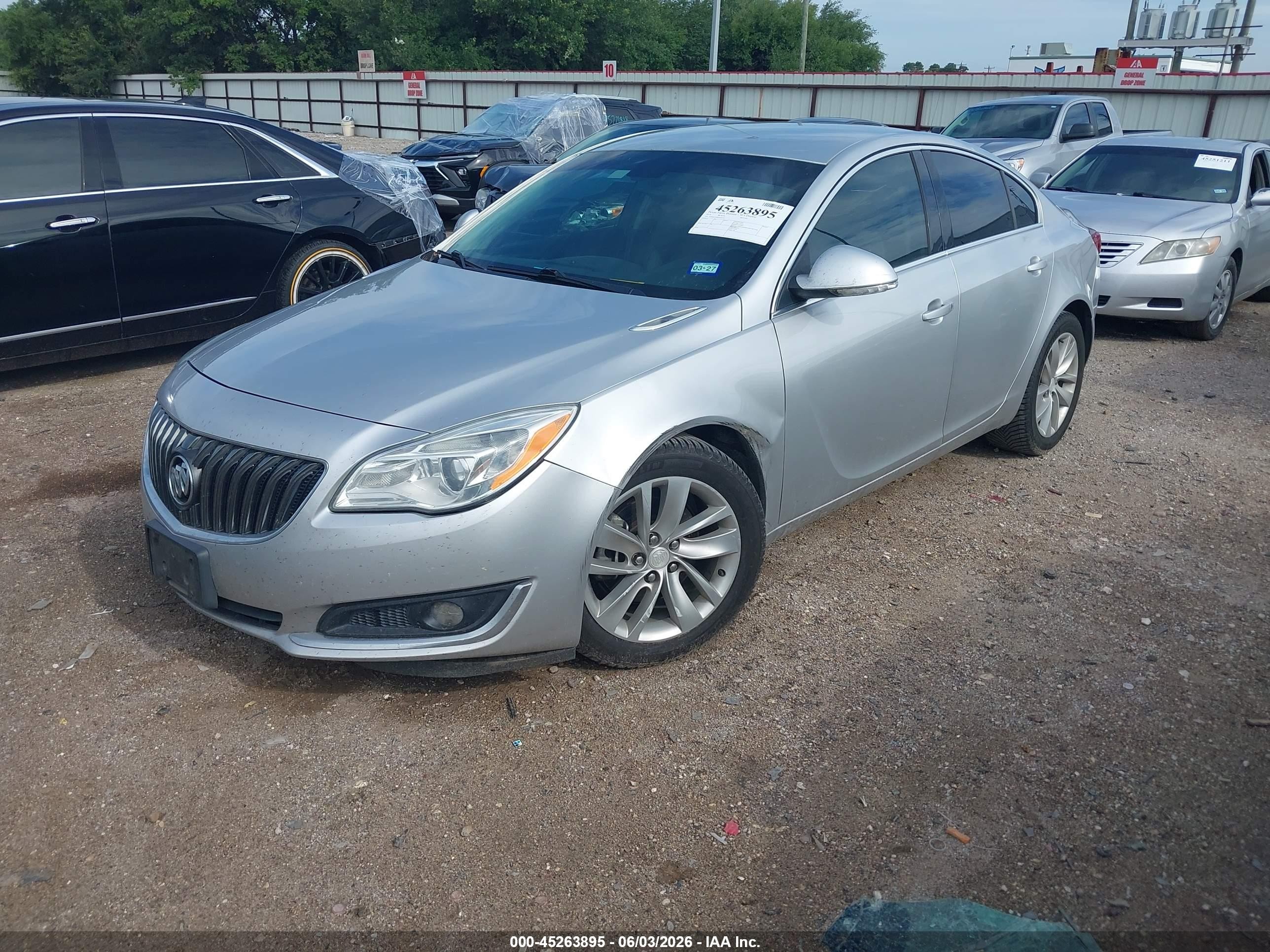 2014 Buick Regal Turbo Silver vin: 2G4GK5EX8E9245245