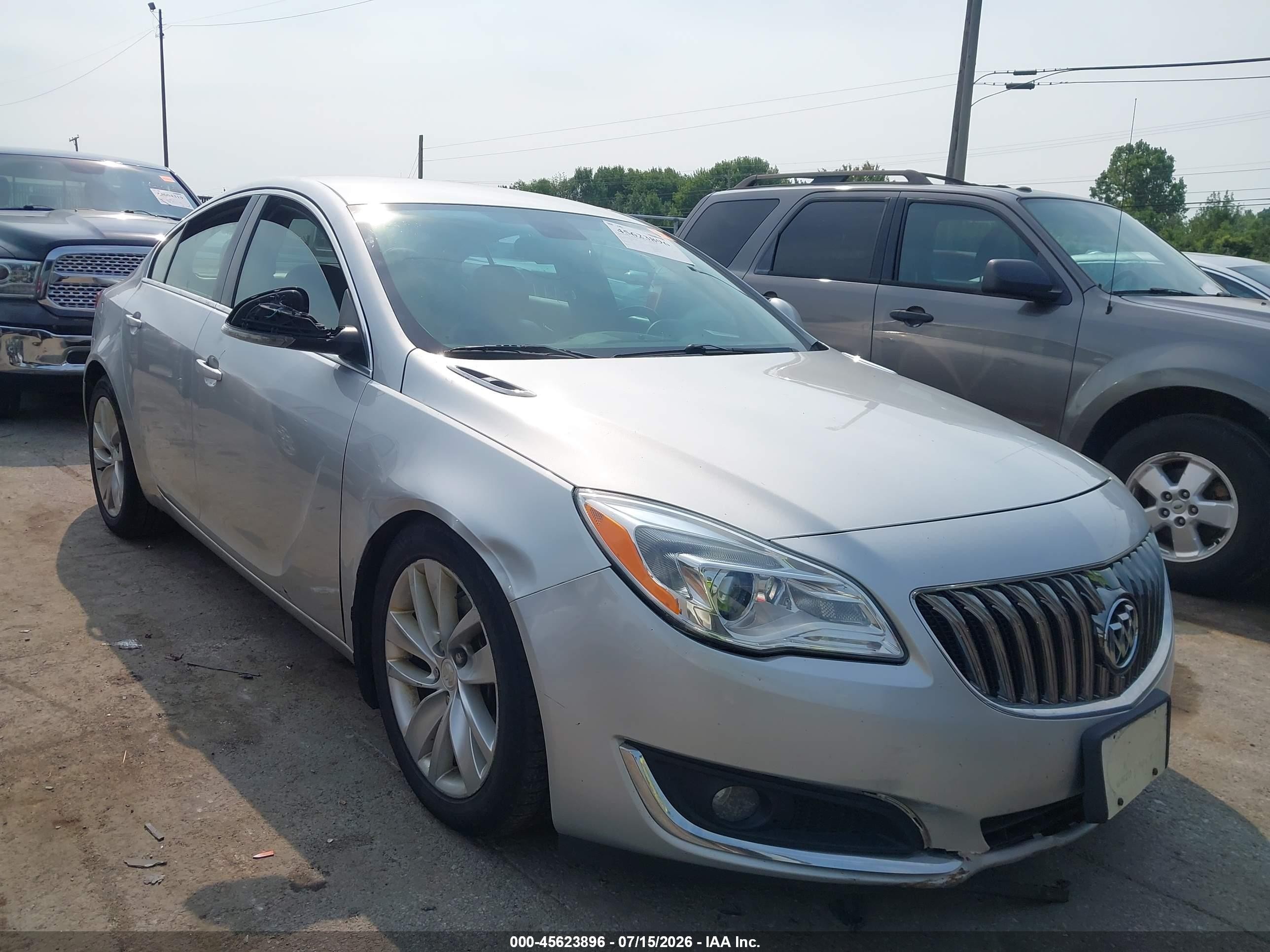 2015 Buick Regal Turbo Silver vin: 2G4GK5EX8F9142490