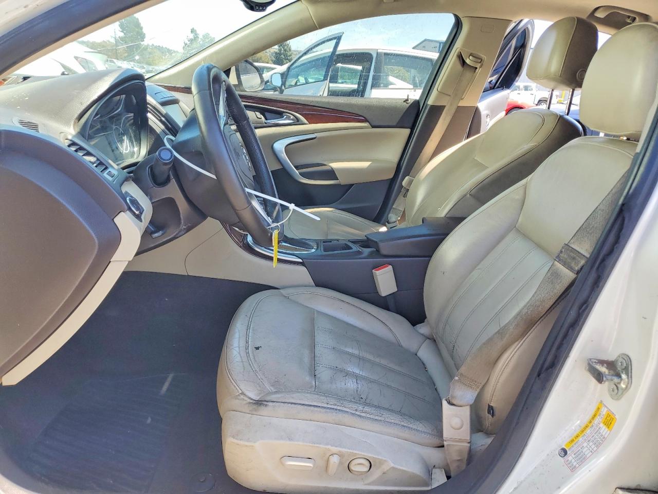 2015 Buick Regal White vin: 2G4GK5EX9F9239018