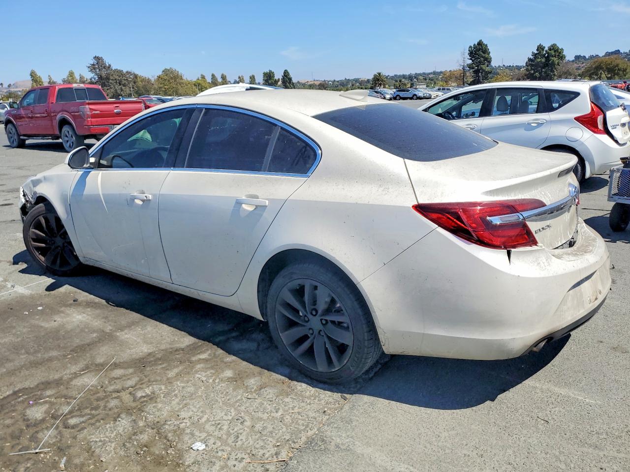 2015 Buick Regal White vin: 2G4GK5EX9F9239018