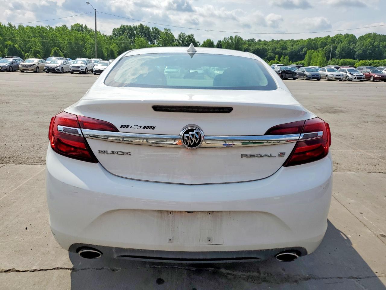 2015 Buick Regal White vin: 2G4GK5EXXF9129434