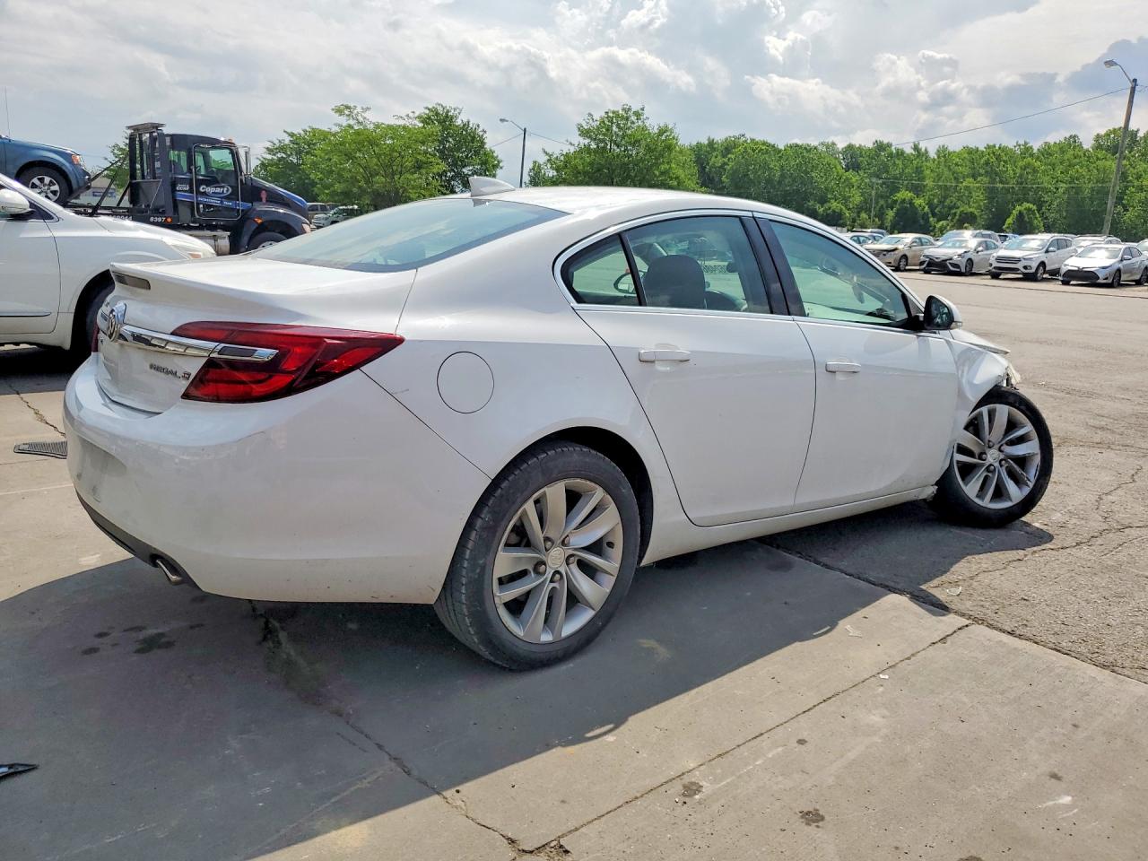 2015 Buick Regal White vin: 2G4GK5EXXF9129434