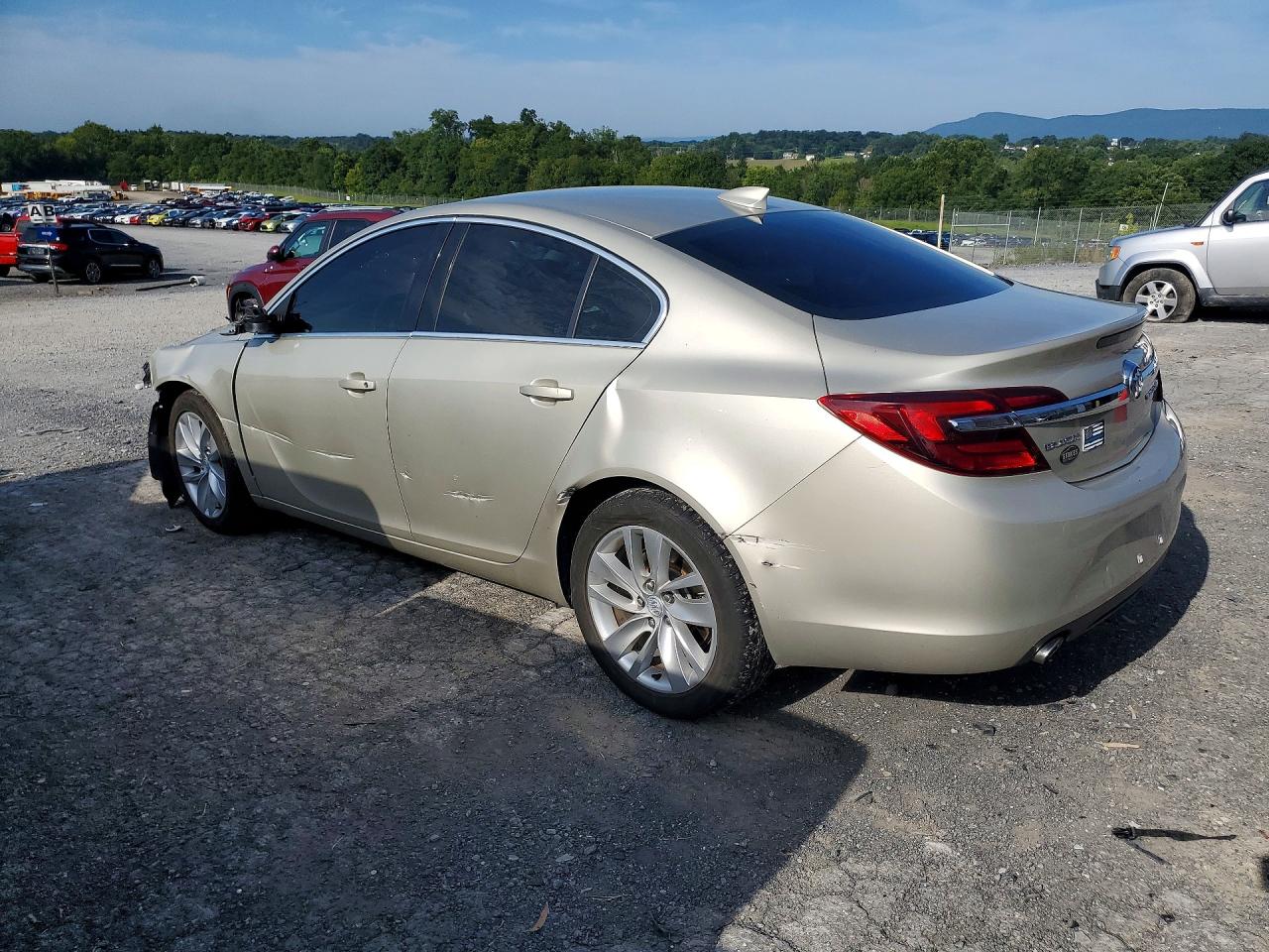 2015 Buick Regal Tan vin: 2G4GK5EXXF9240629