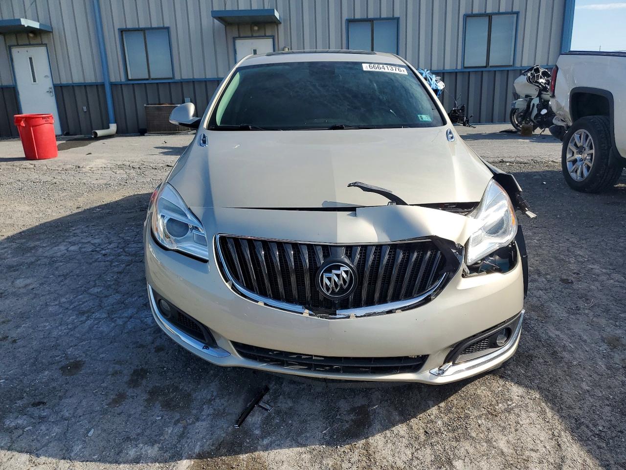 2015 Buick Regal Tan vin: 2G4GK5EXXF9240629
