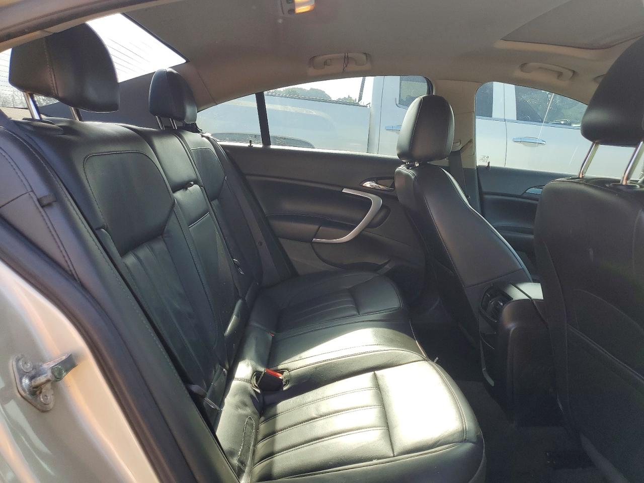 2015 Buick Regal Tan vin: 2G4GK5EXXF9240629
