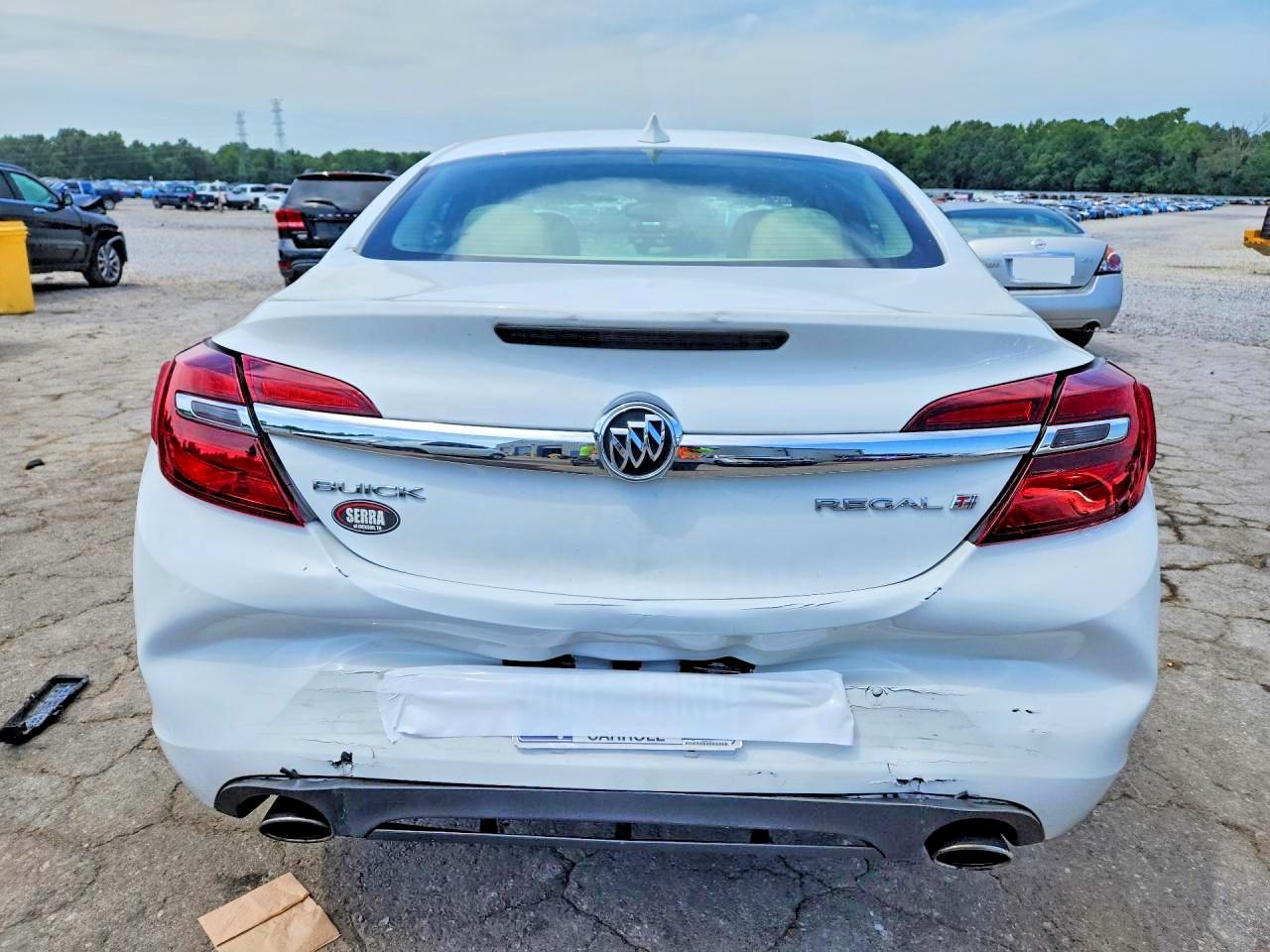 2015 Buick Regal White vin: 2G4GK5EXXF9292021