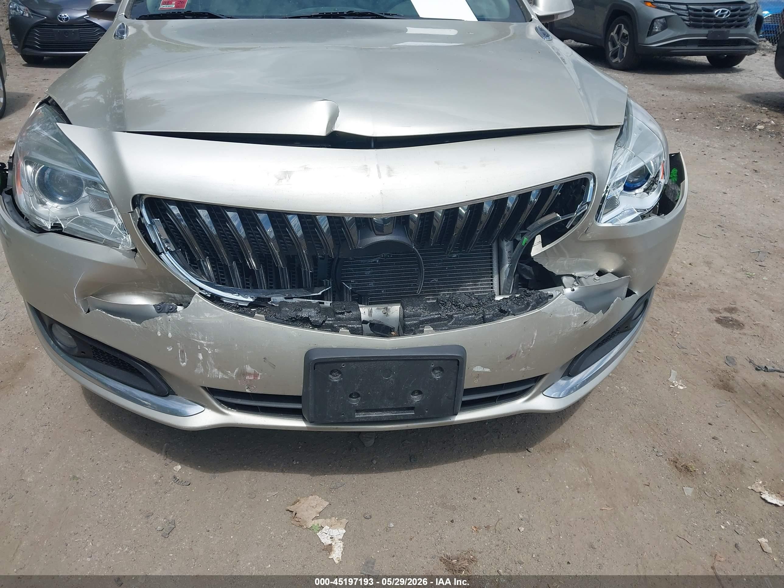 2014 Buick Regal Turbo Gold vin: 2G4GL5EX3E9228267
