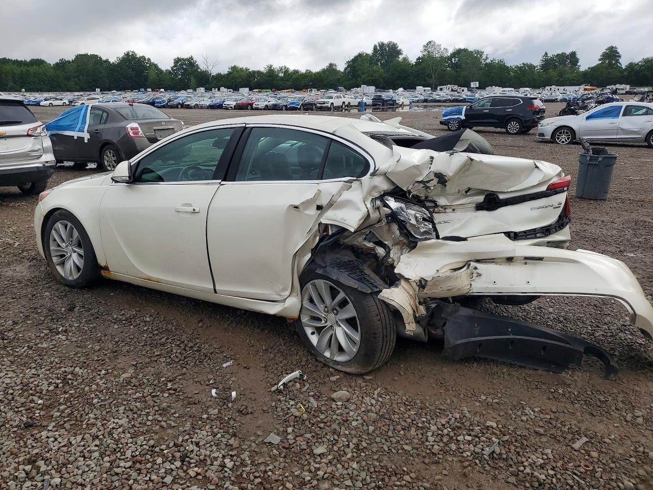 2014 Buick Regal White vin: 2G4GL5EX4E9177250