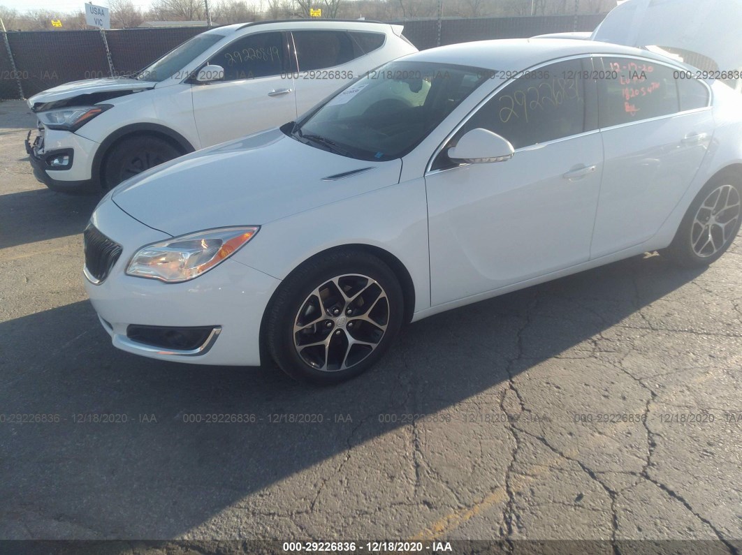 2017 Buick Regal Sport Touring White vin: 2G4GL5EX4H9168715