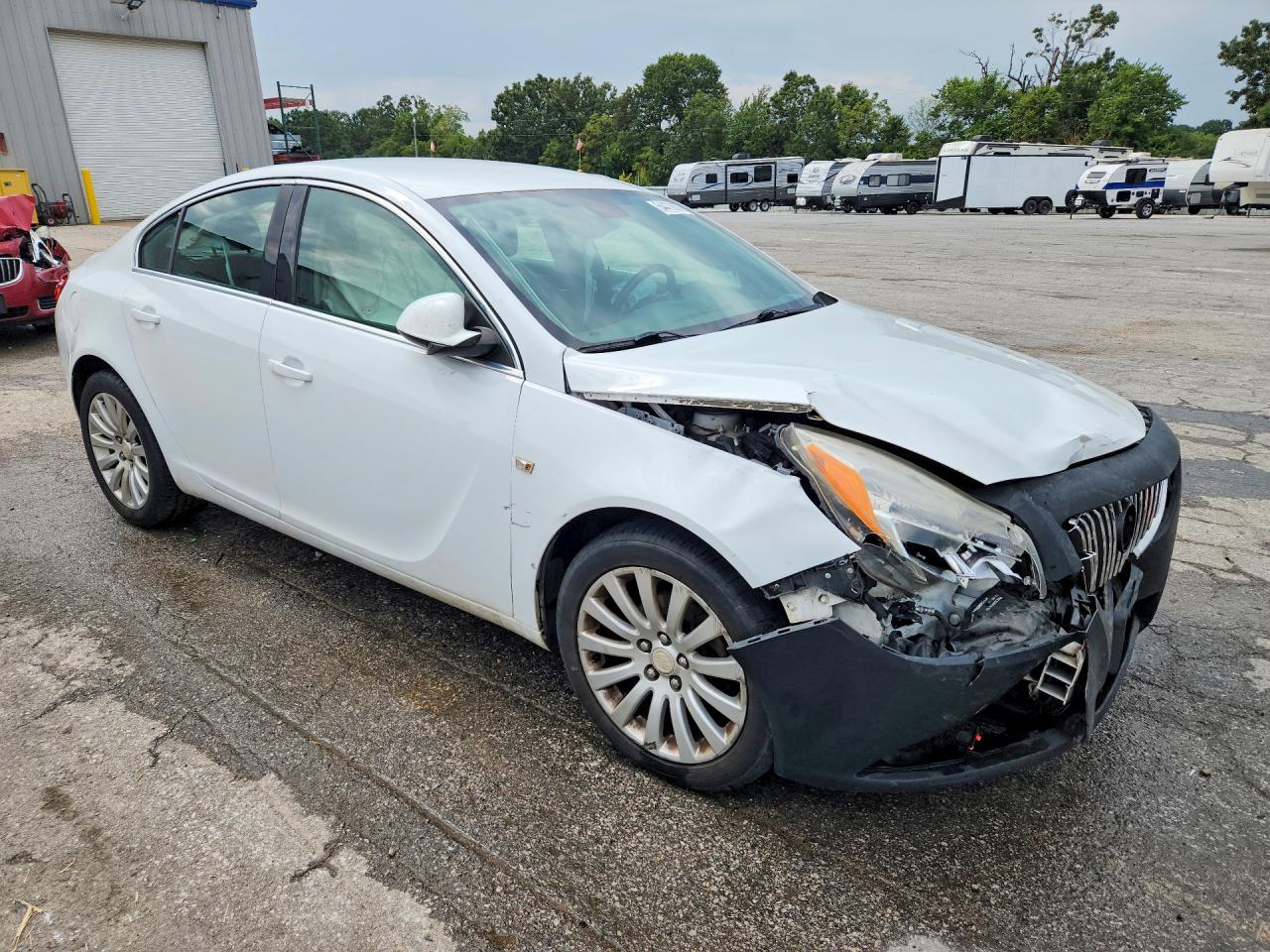 2011 Buick Regal Cxl White vin: 2G4GN5EC8B9215288