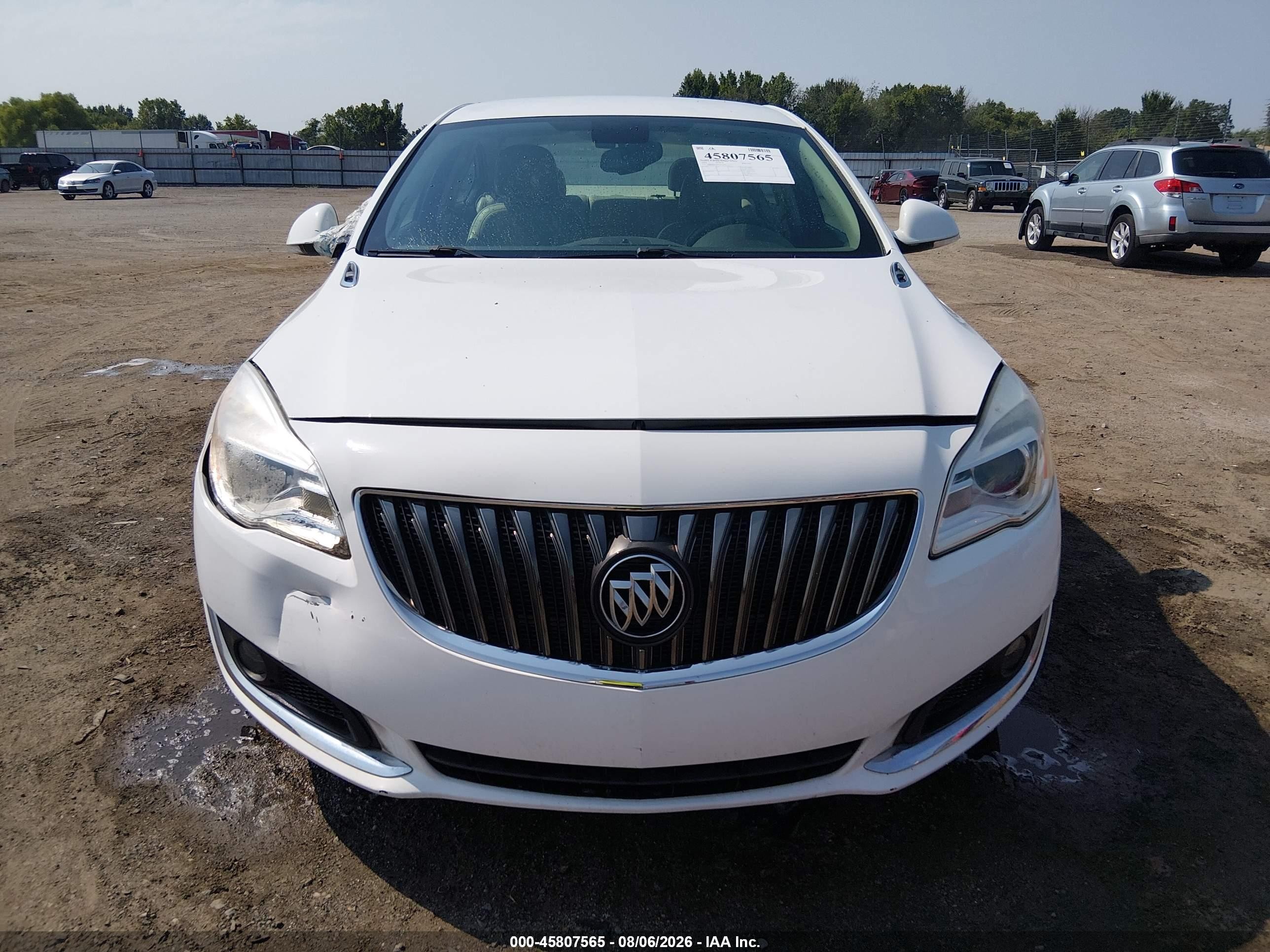 2014 Buick Regal Turbo/e-assist Premium I White vin: 2G4GN5EX0E9253671