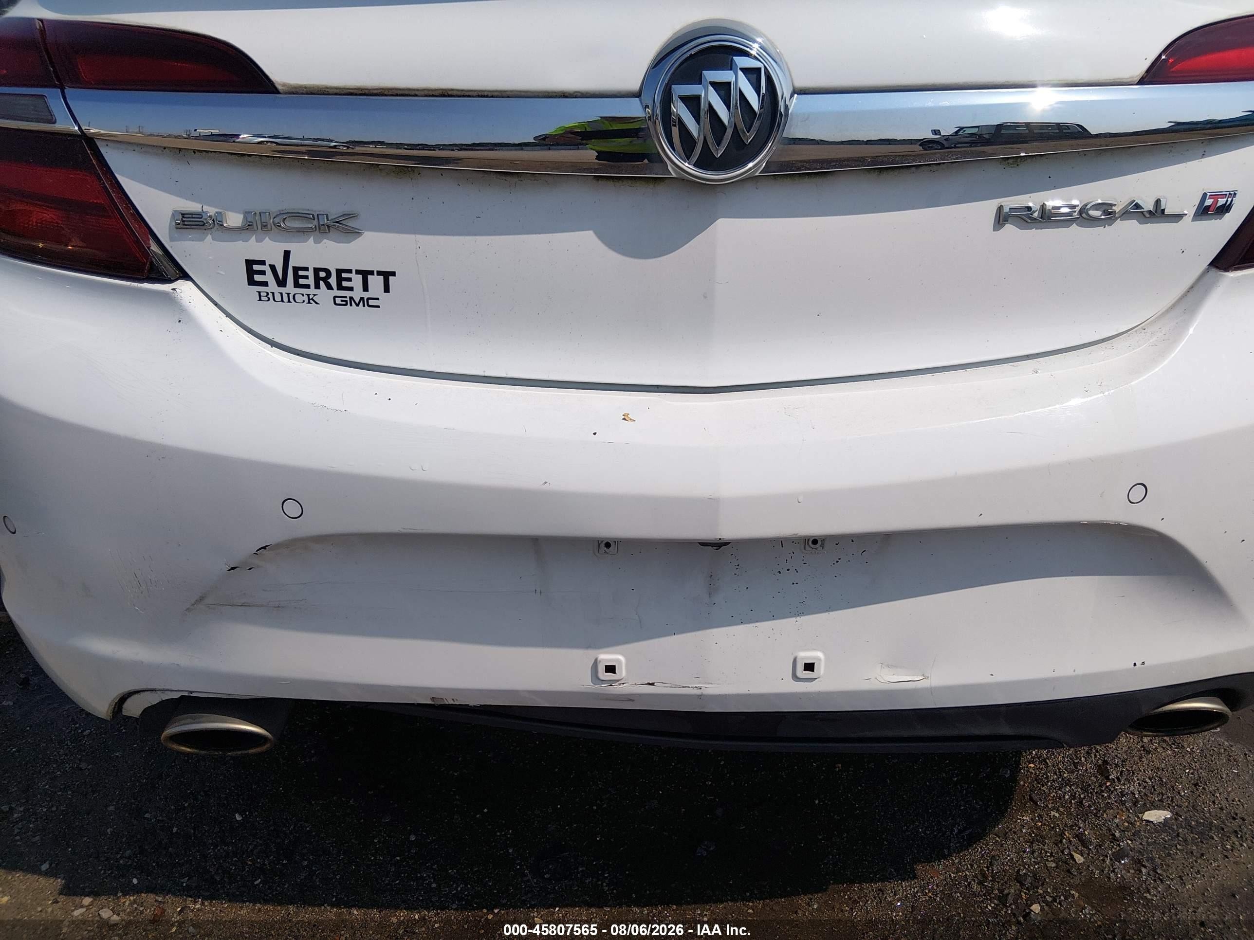 2014 Buick Regal Turbo/e-assist Premium I White vin: 2G4GN5EX0E9253671