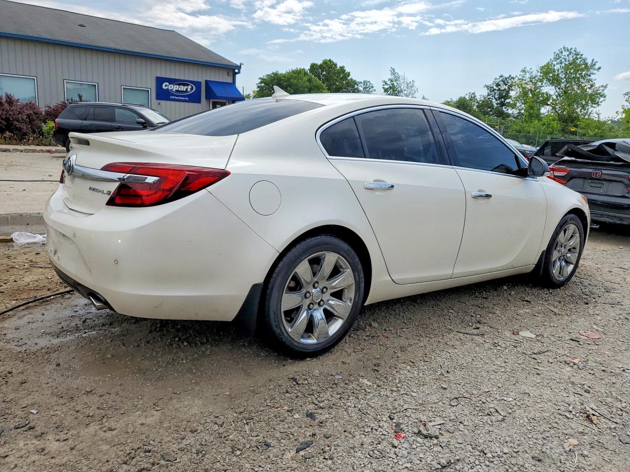 2014 Buick Regal Premium White vin: 2G4GN5EX0E9317014