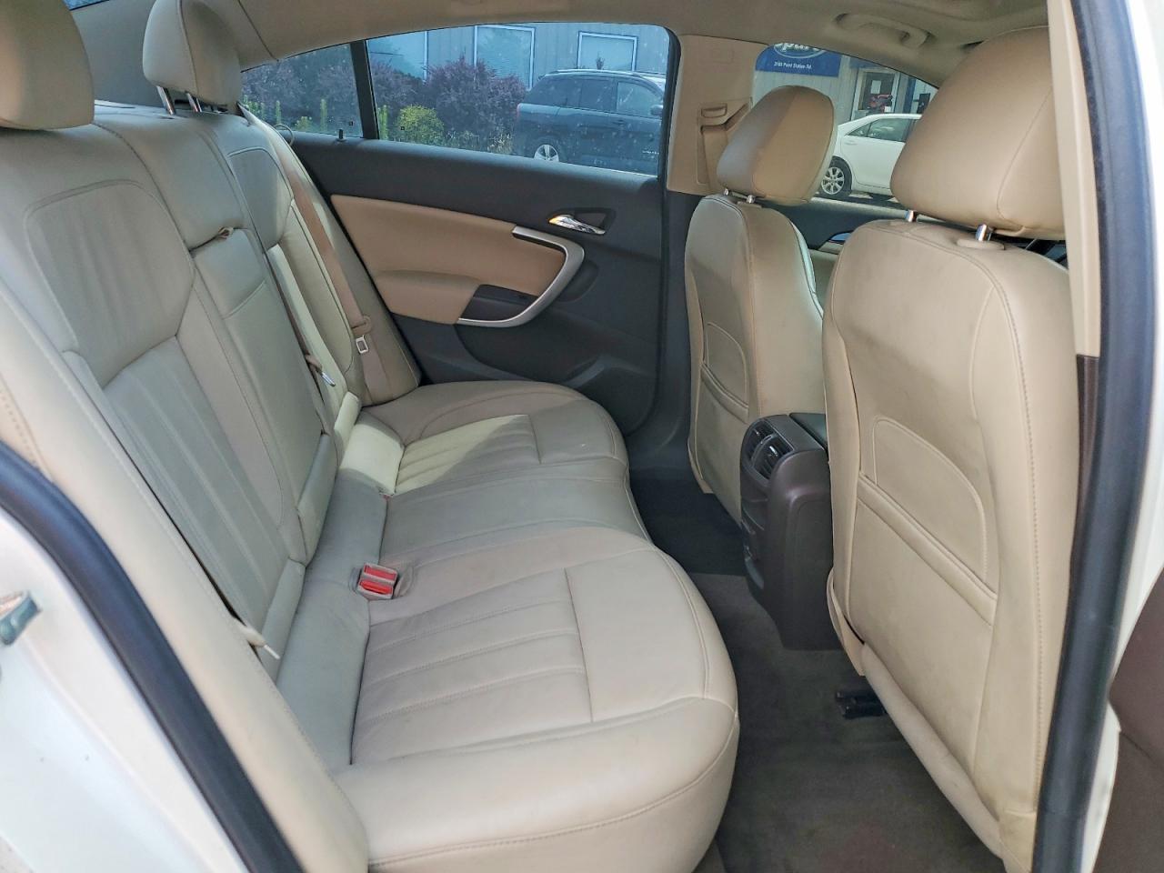 2014 Buick Regal Premium White vin: 2G4GN5EX0E9317014