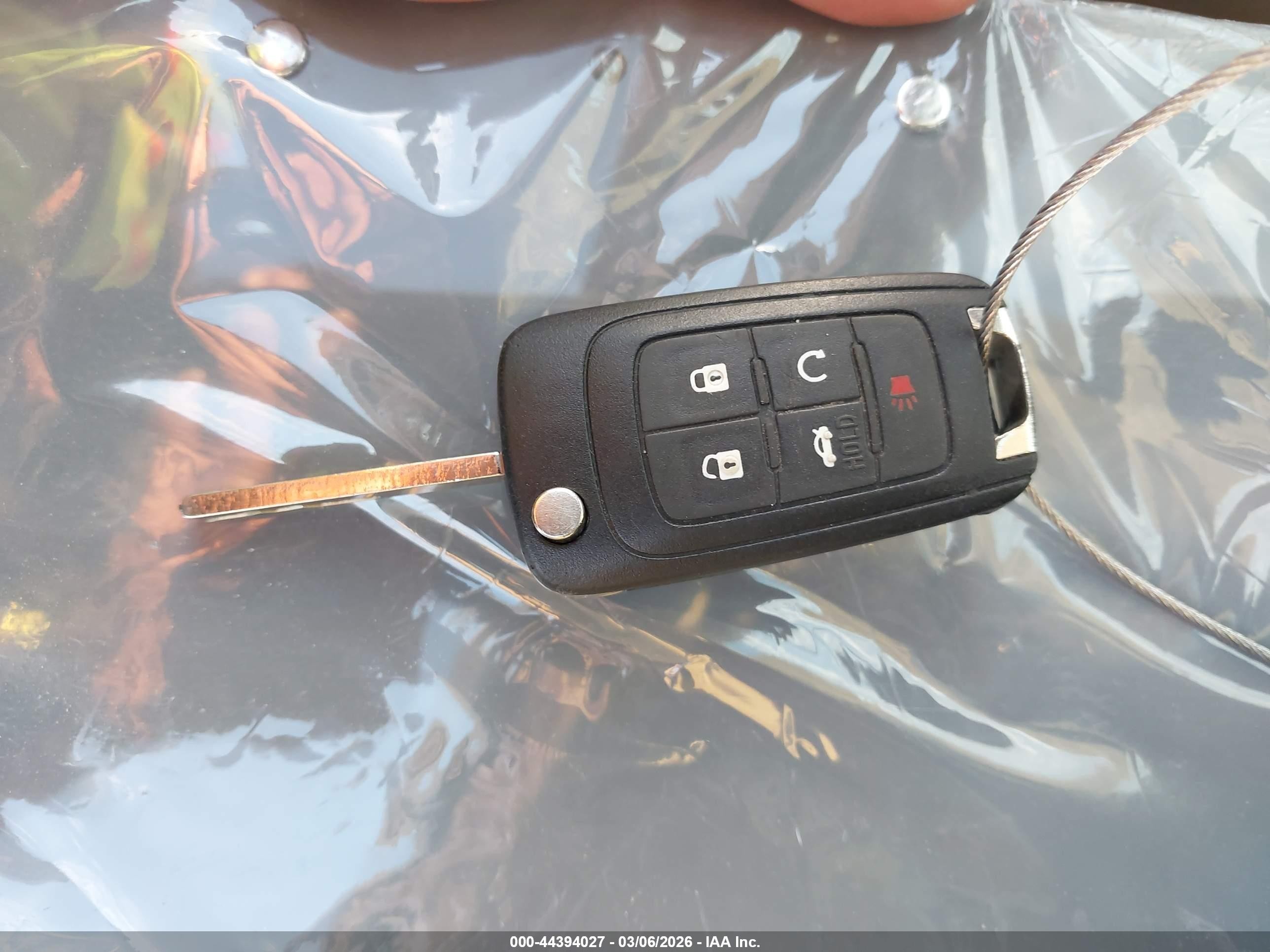 2015 Buick Regal Turbo/e-assist Premium I Кремовый vin: 2G4GN5EX2F9294899