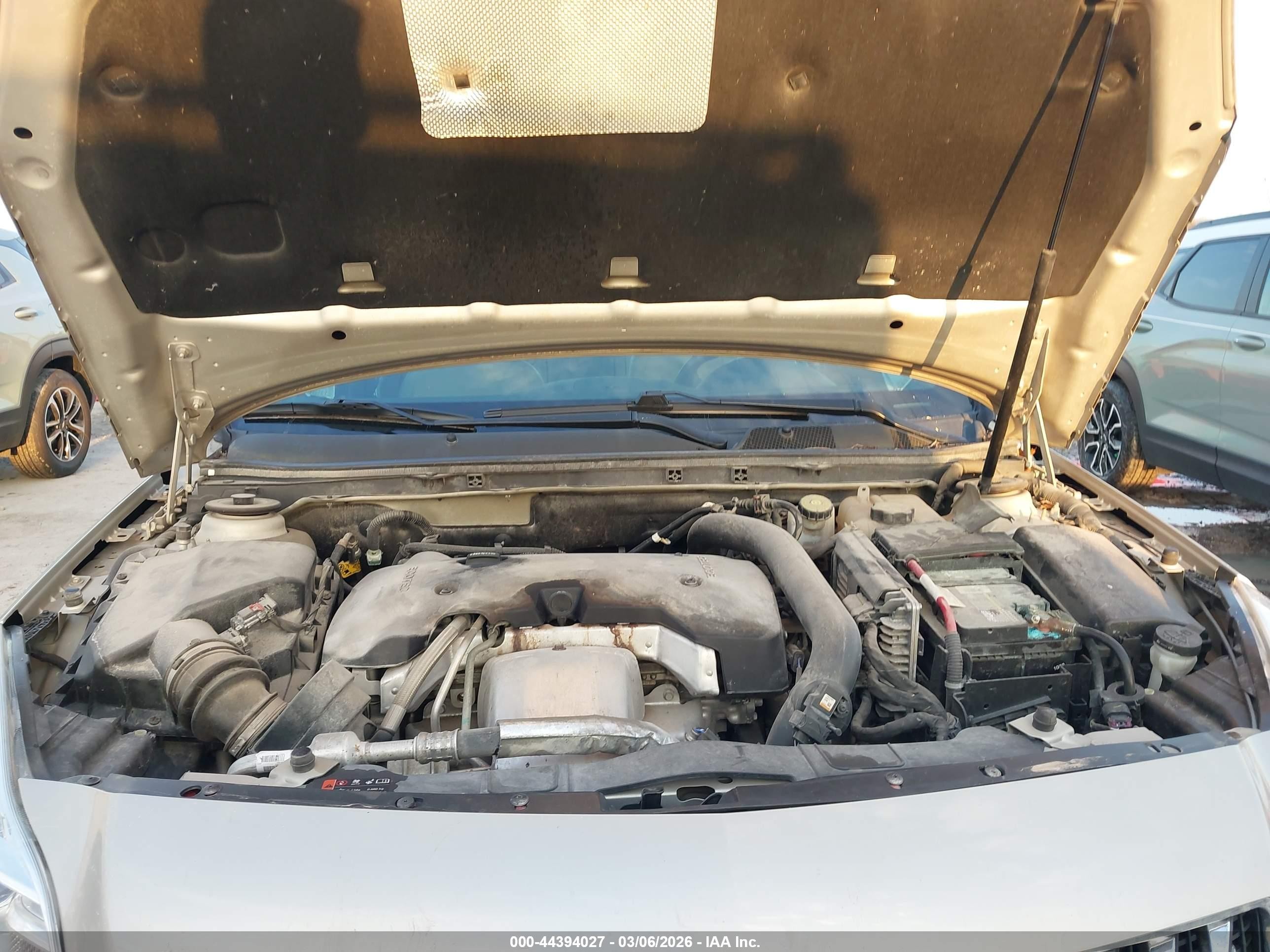 2015 Buick Regal Turbo/e-assist Premium I Кремовый vin: 2G4GN5EX2F9294899