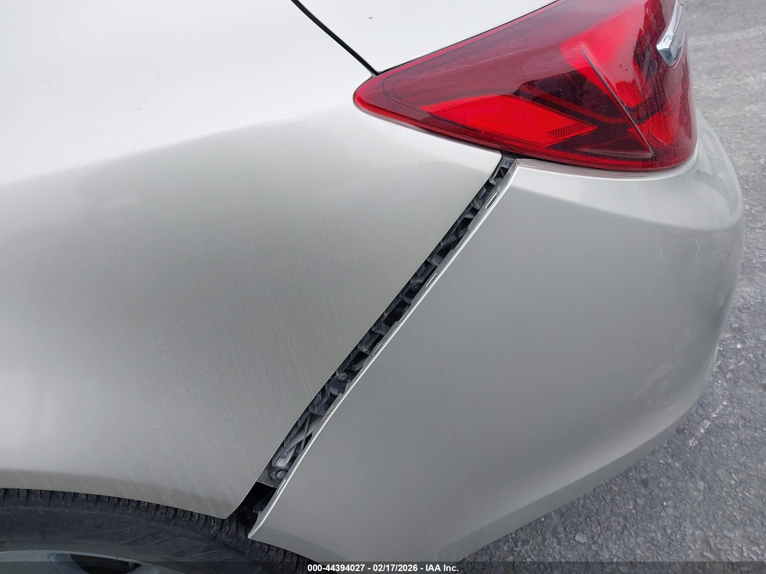 2015 Buick Regal Turbo/e-assist Premium I Кремовый vin: 2G4GN5EX2F9294899
