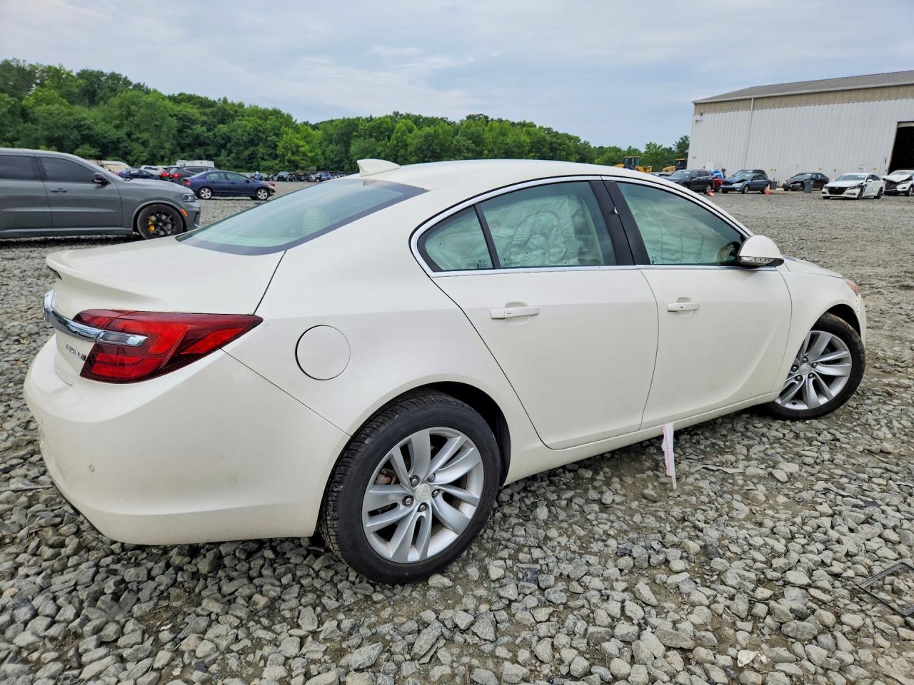 2015 Buick Regal Premium Белый vin: 2G4GN5EX8F9131030