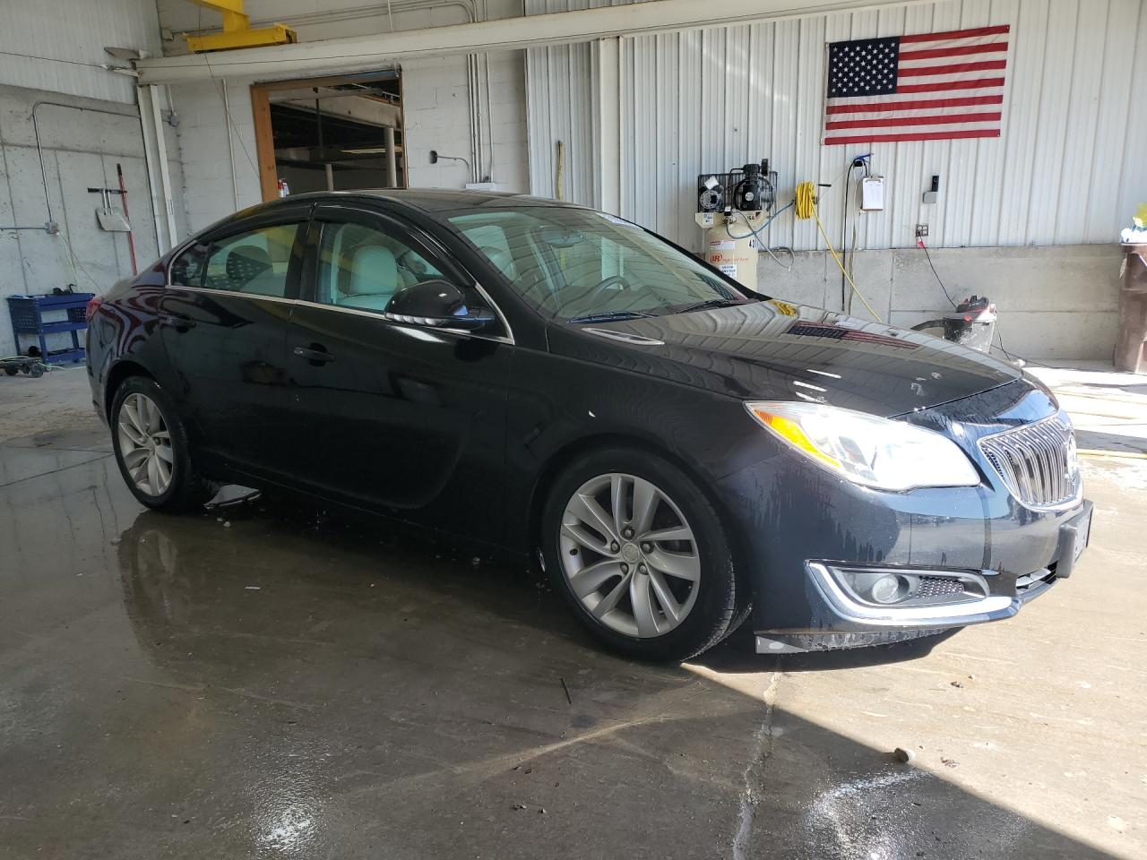 2015 Buick Regal Premium Black vin: 2G4GN5EX8F9134655 Damage: Right Rear Door, Dent(S) W/ Paint Dmg, 1/2 To 1 Inch