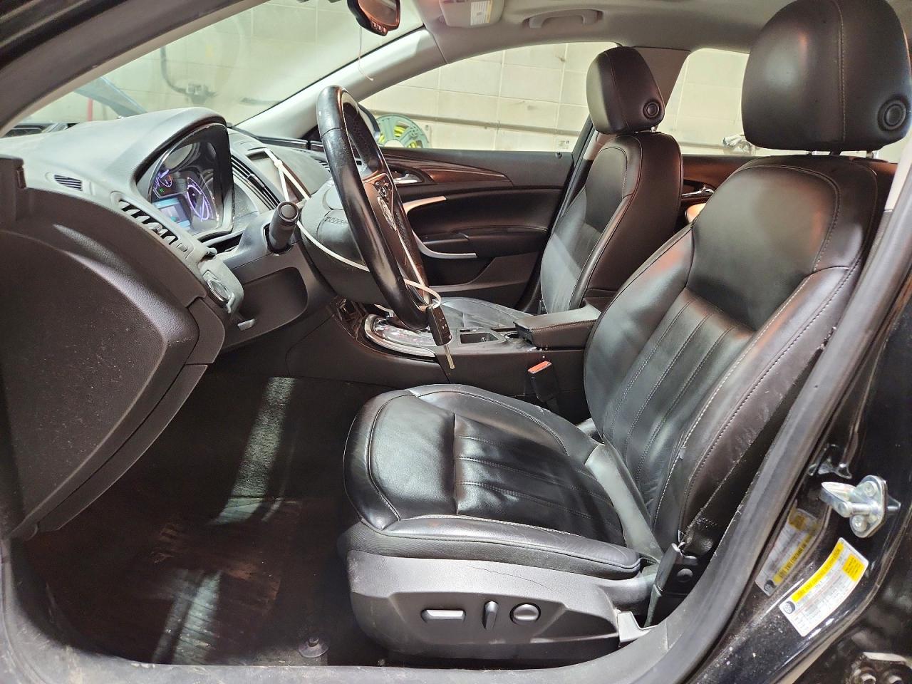 2015 Buick Regal Premium Black vin: 2G4GN5EX8F9286631