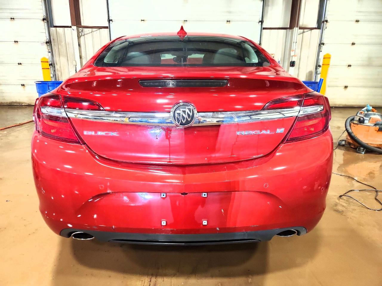 2015 Buick Regal Premium Red vin: 2G4GN5EXXF9169519