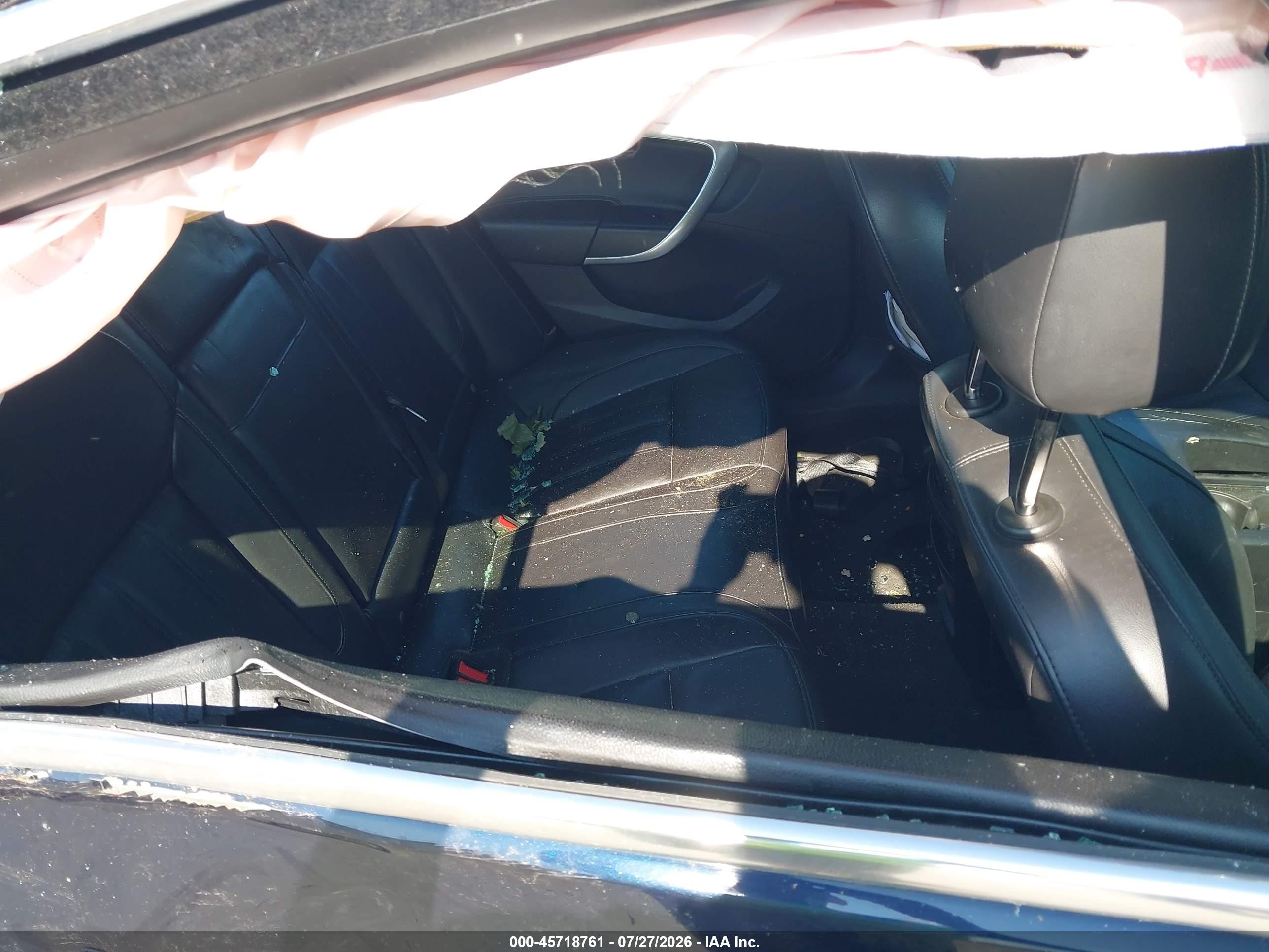 2012 Buick Regal   Black vin: 2G4GR5EK2C9136566