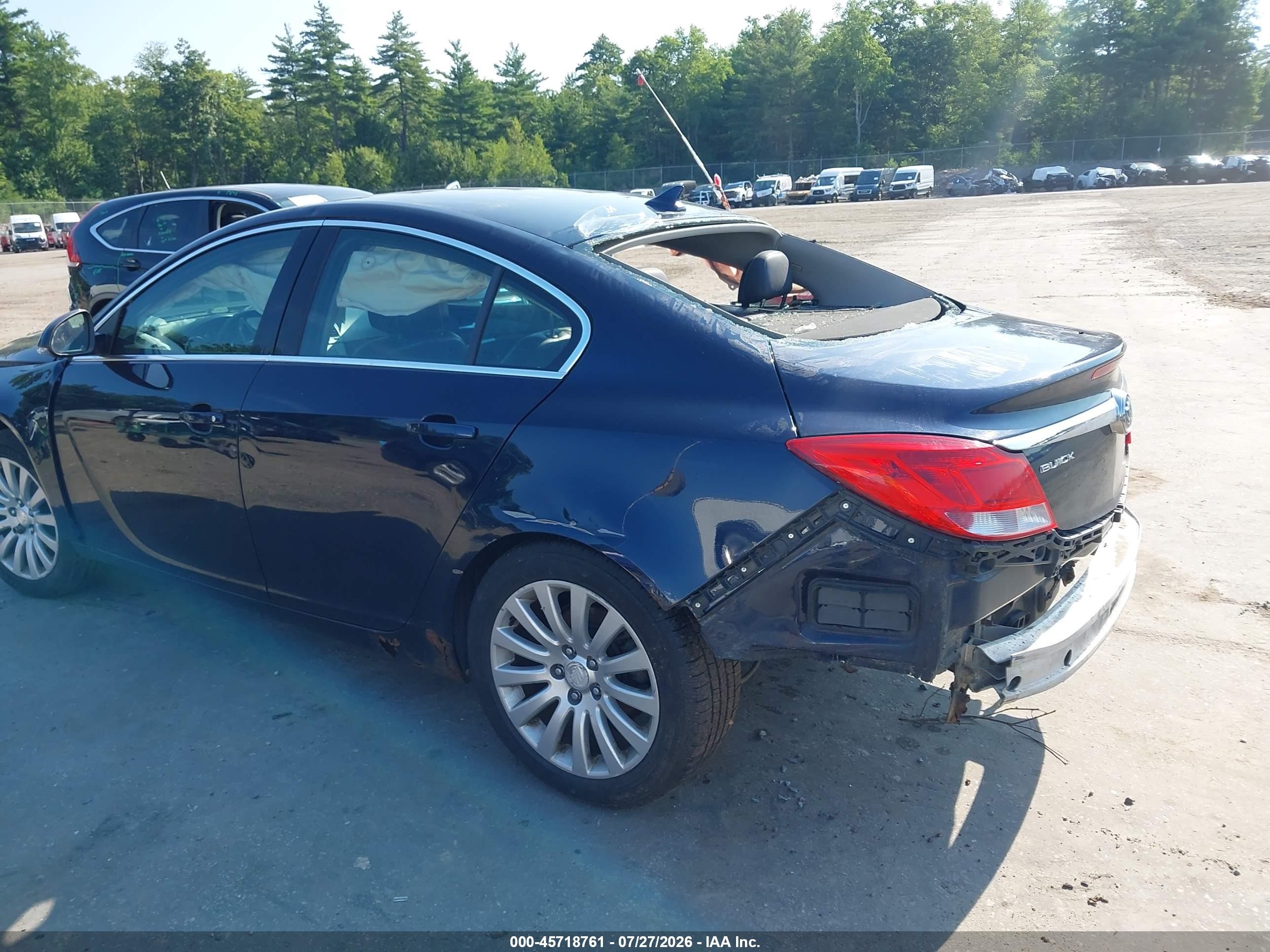 2012 Buick Regal   Black vin: 2G4GR5EK2C9136566