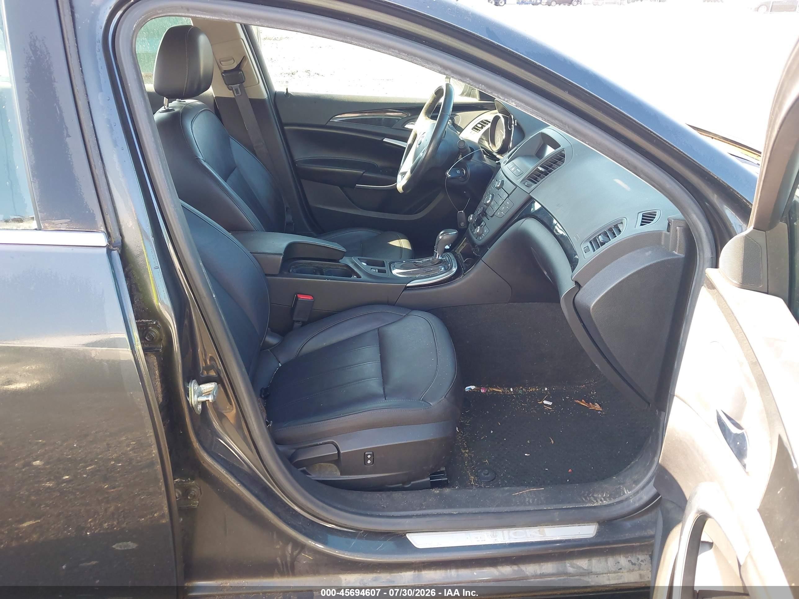 2012 Buick Regal   Black vin: 2G4GR5EK2C9151729