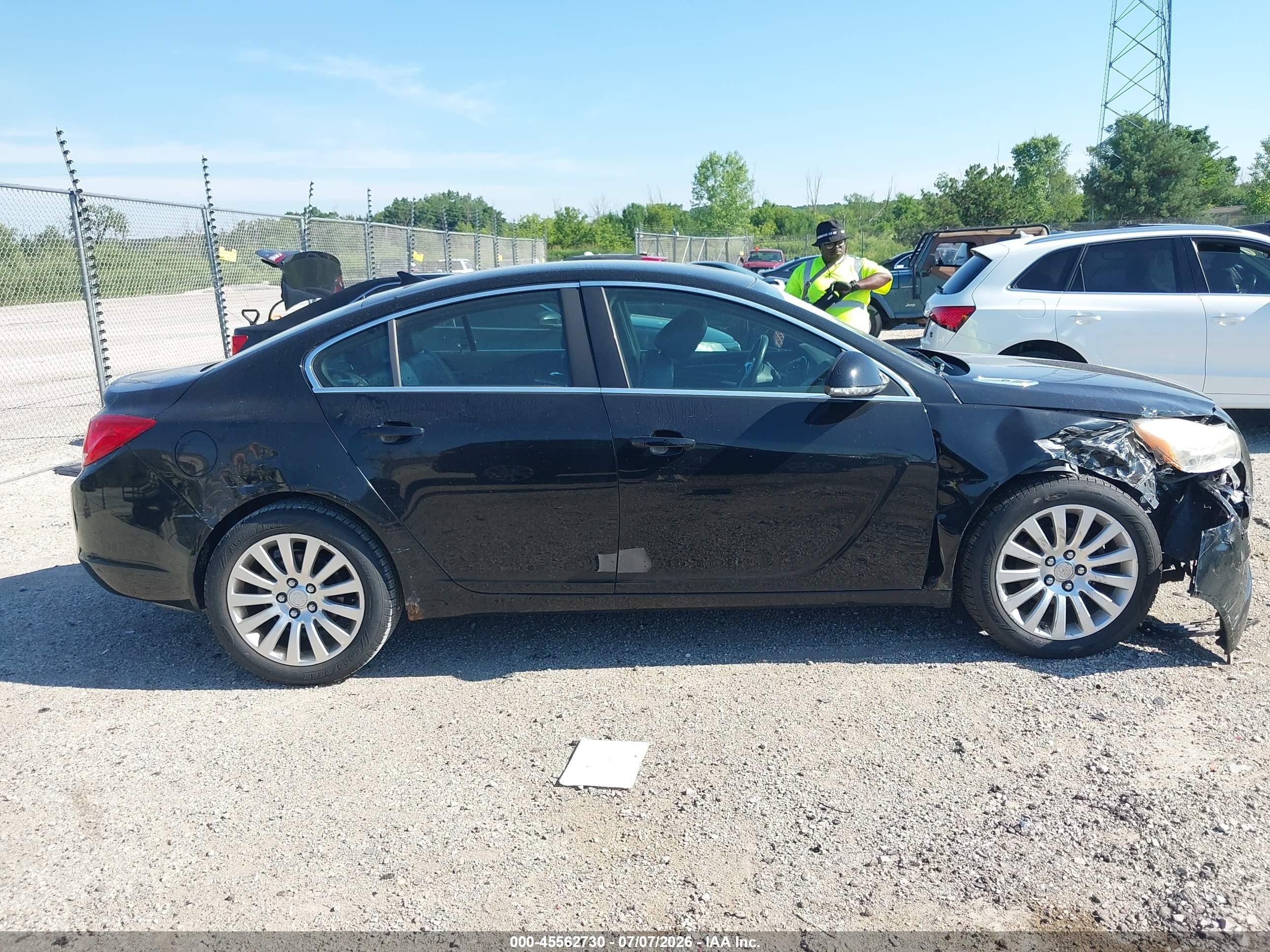 2012 Buick Regal   Black vin: 2G4GR5EK5C9107420