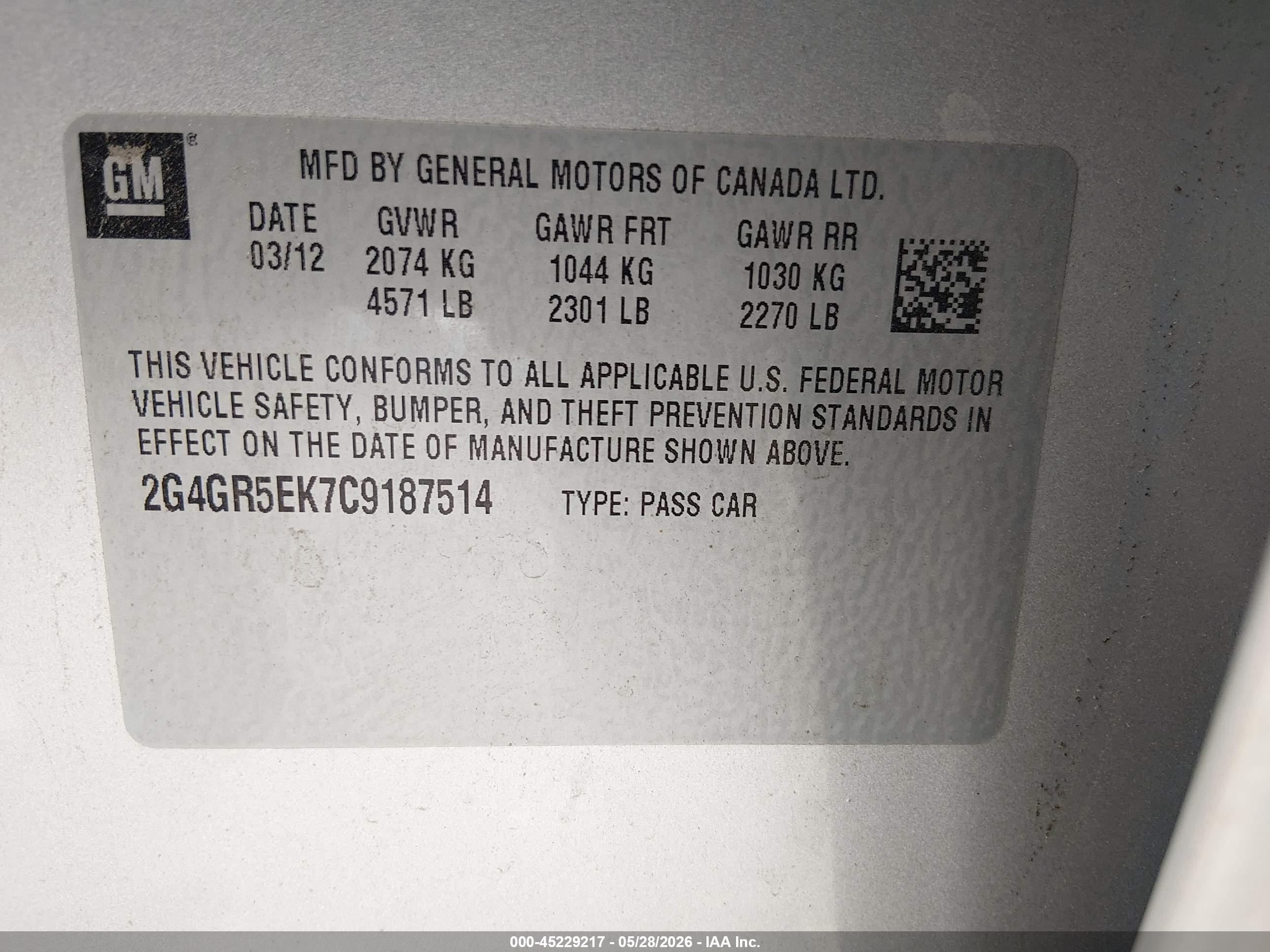 2012 Buick Regal   Silver vin: 2G4GR5EK7C9187514