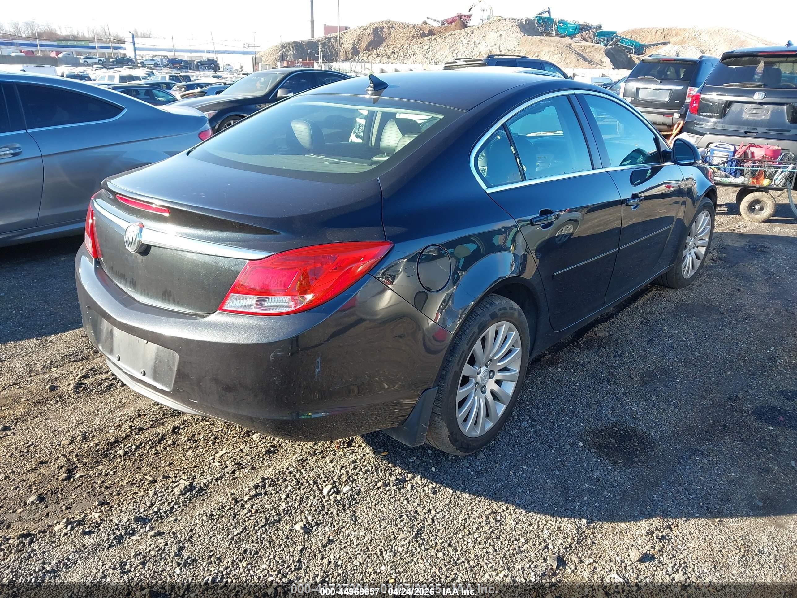 2012 Buick Regal   Black vin: 2G4GR5EKXC9153843