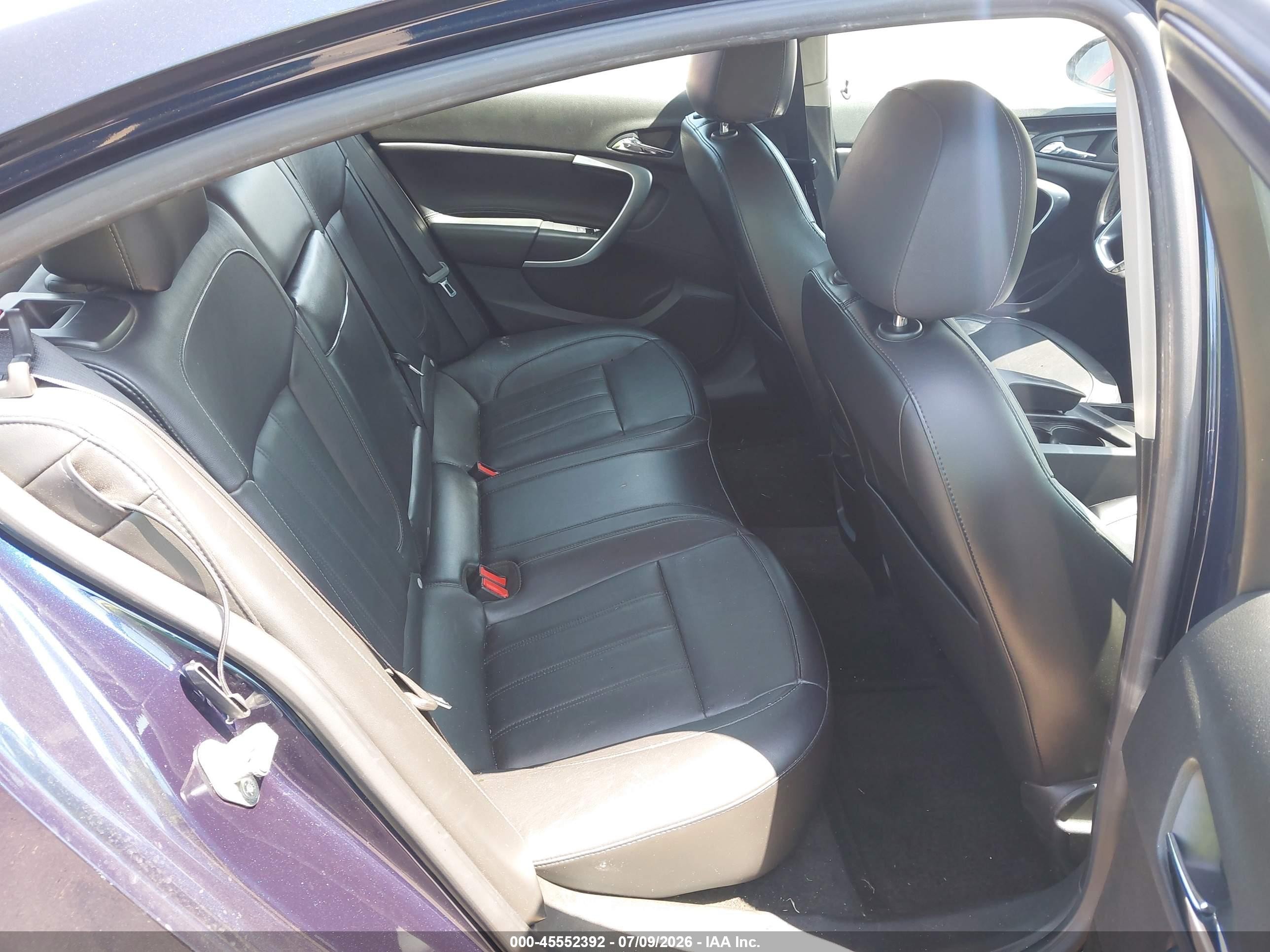 2012 Buick Regal   Dark Blue vin: 2G4GR5EKXC9154927