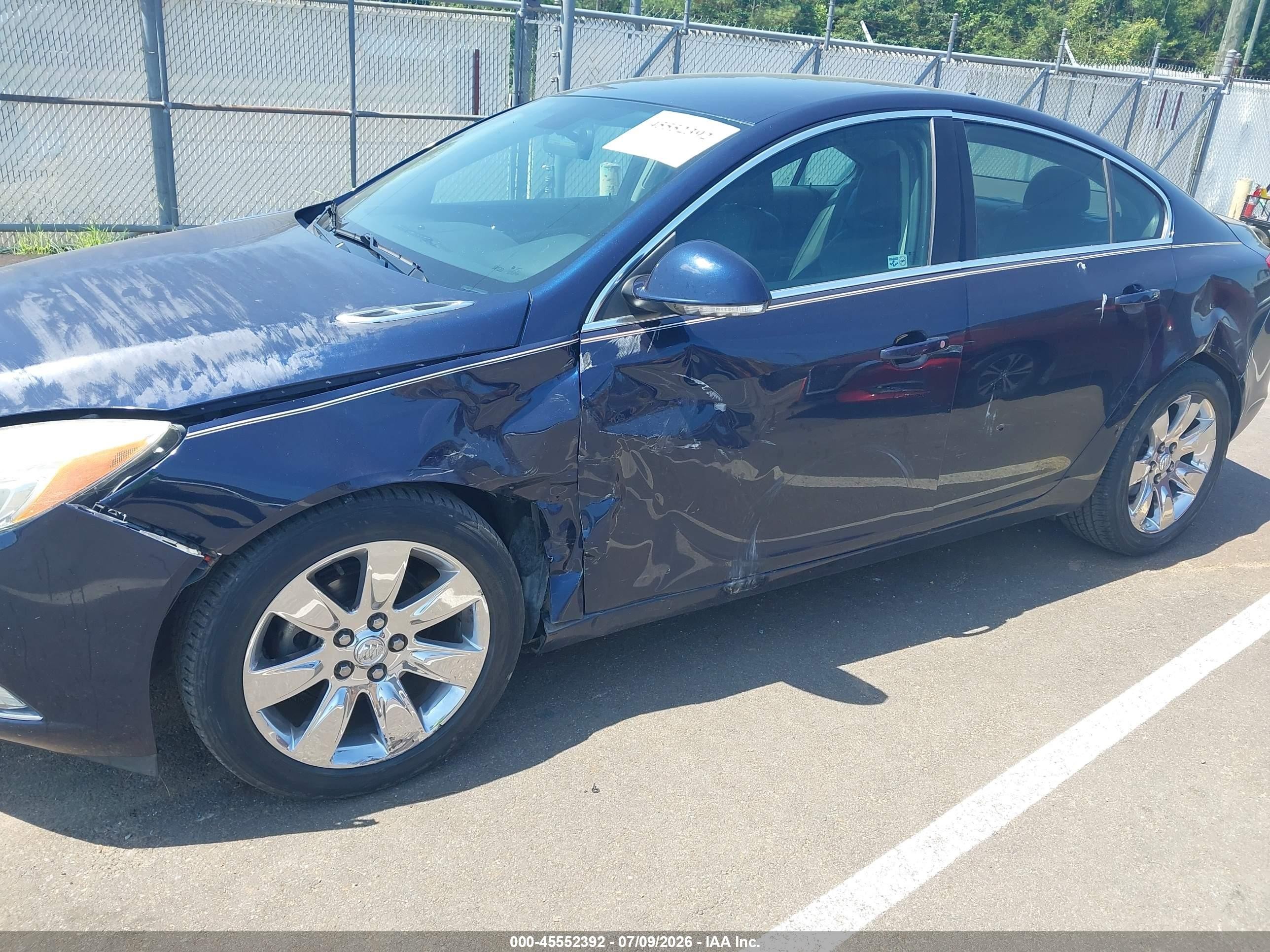 2012 Buick Regal   Dark Blue vin: 2G4GR5EKXC9154927