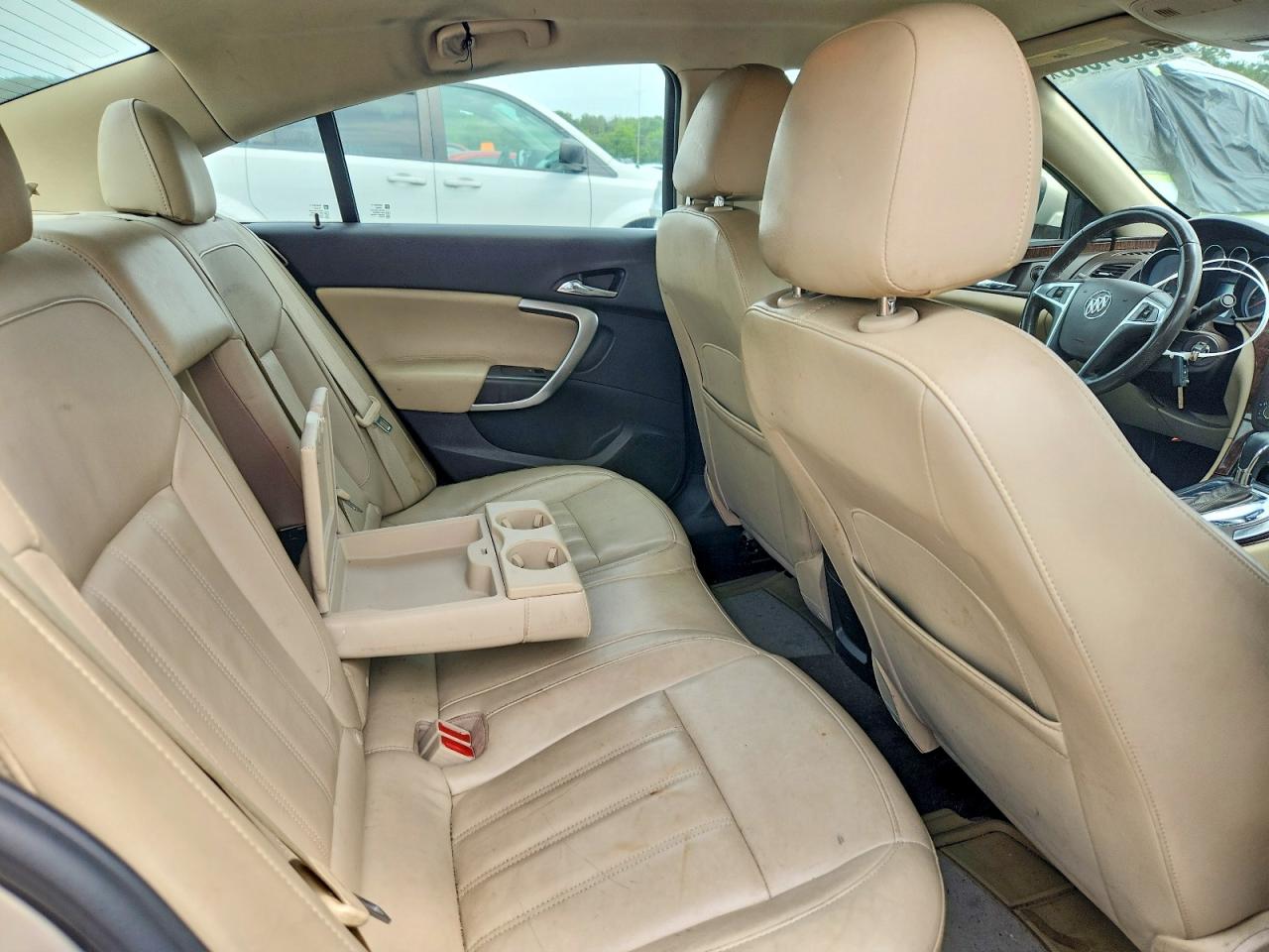 2012 Buick Regal Beige vin: 2G4GR5ER1C9123983