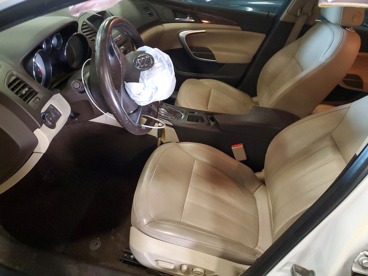 2012 Buick Regal White vin: 2G4GR5ER1C9151198