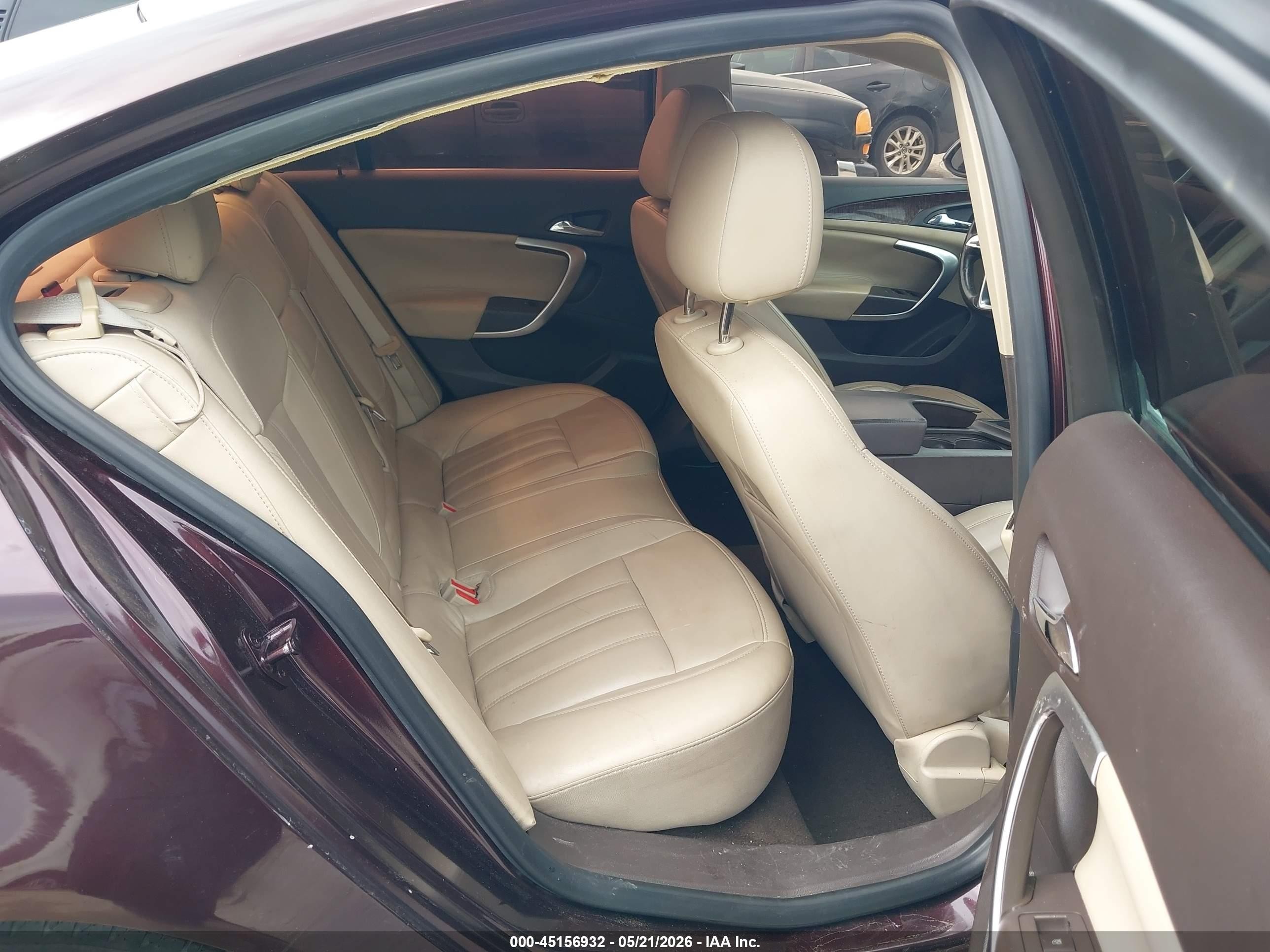 2012 Buick Regal   Burgundy vin: 2G4GR5ER5C9213864